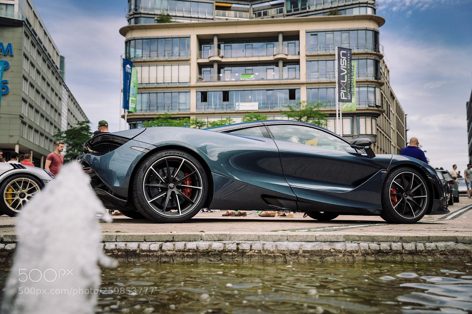 Canon EOS-1D X Mark II sample photo. Mclaren 720s photography