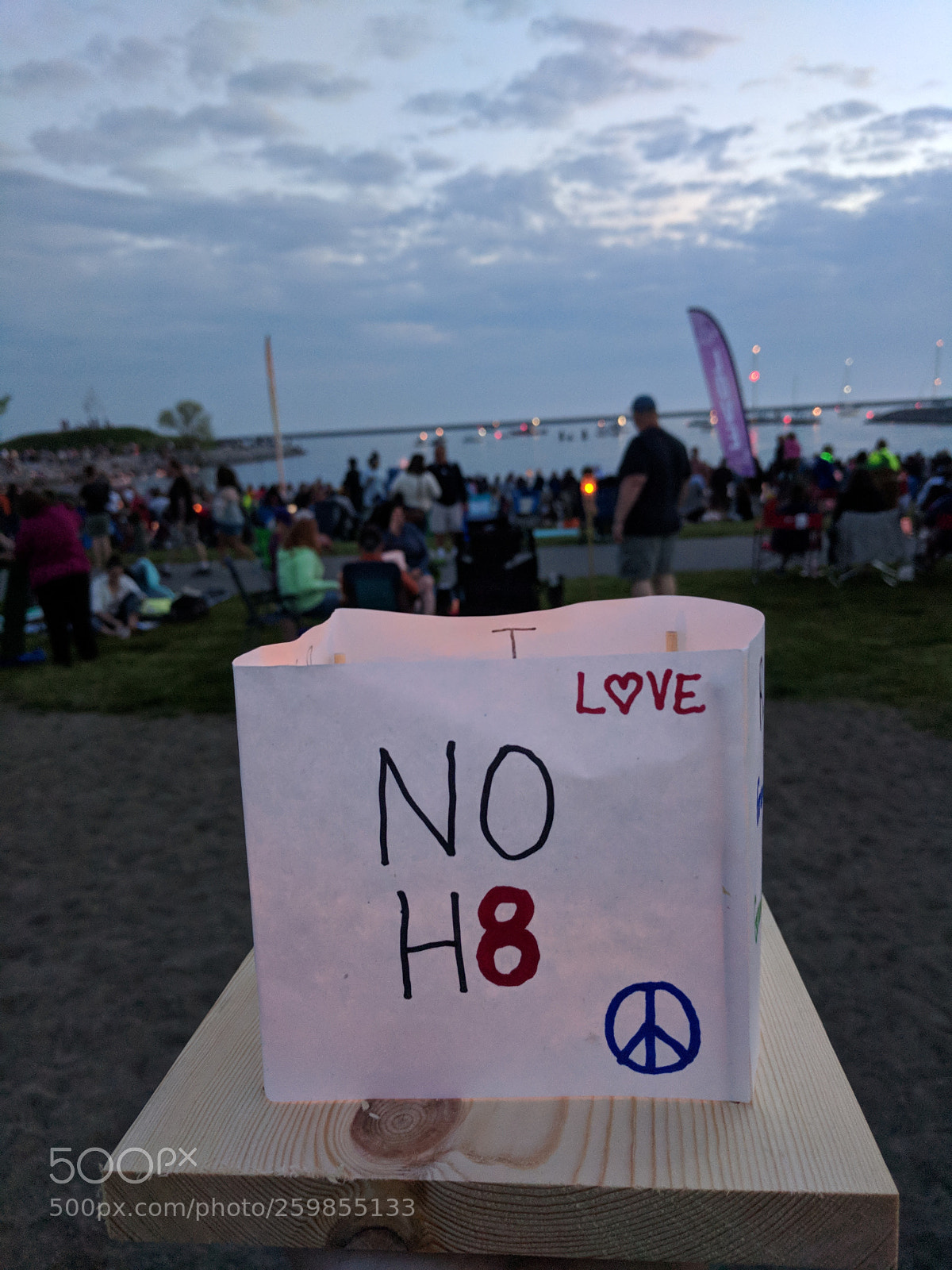 Google Pixel sample photo. Noh8 lantern photography