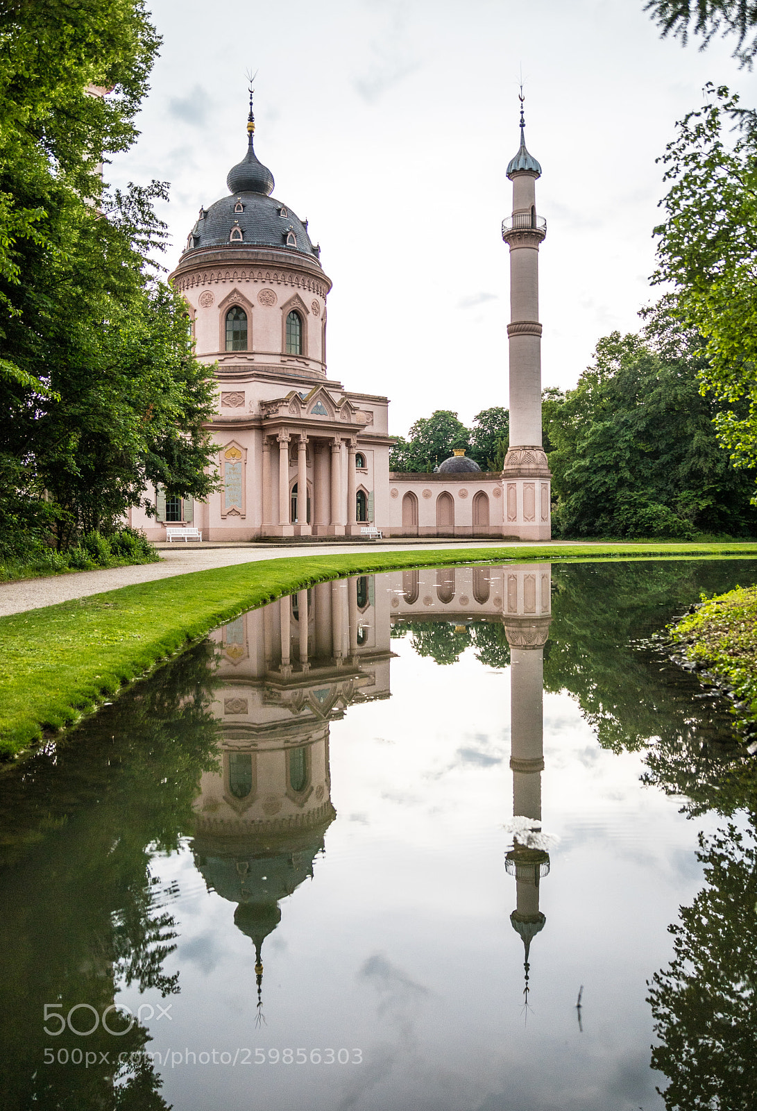 Canon EOS 6D Mark II sample photo. Schwetzingen - imperfect reflection photography