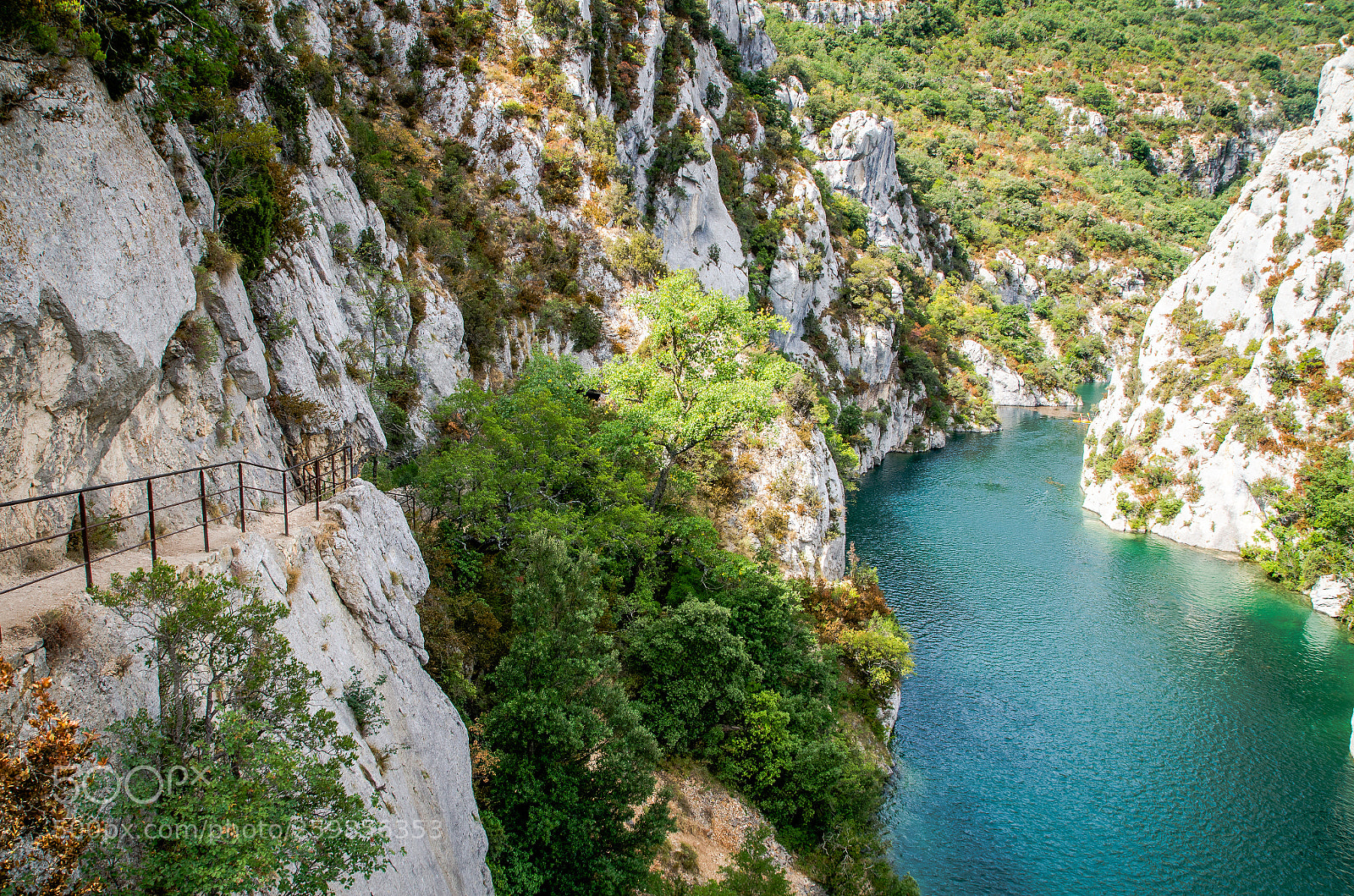 Nikon D7000 sample photo. Esparron-de-verdon photography