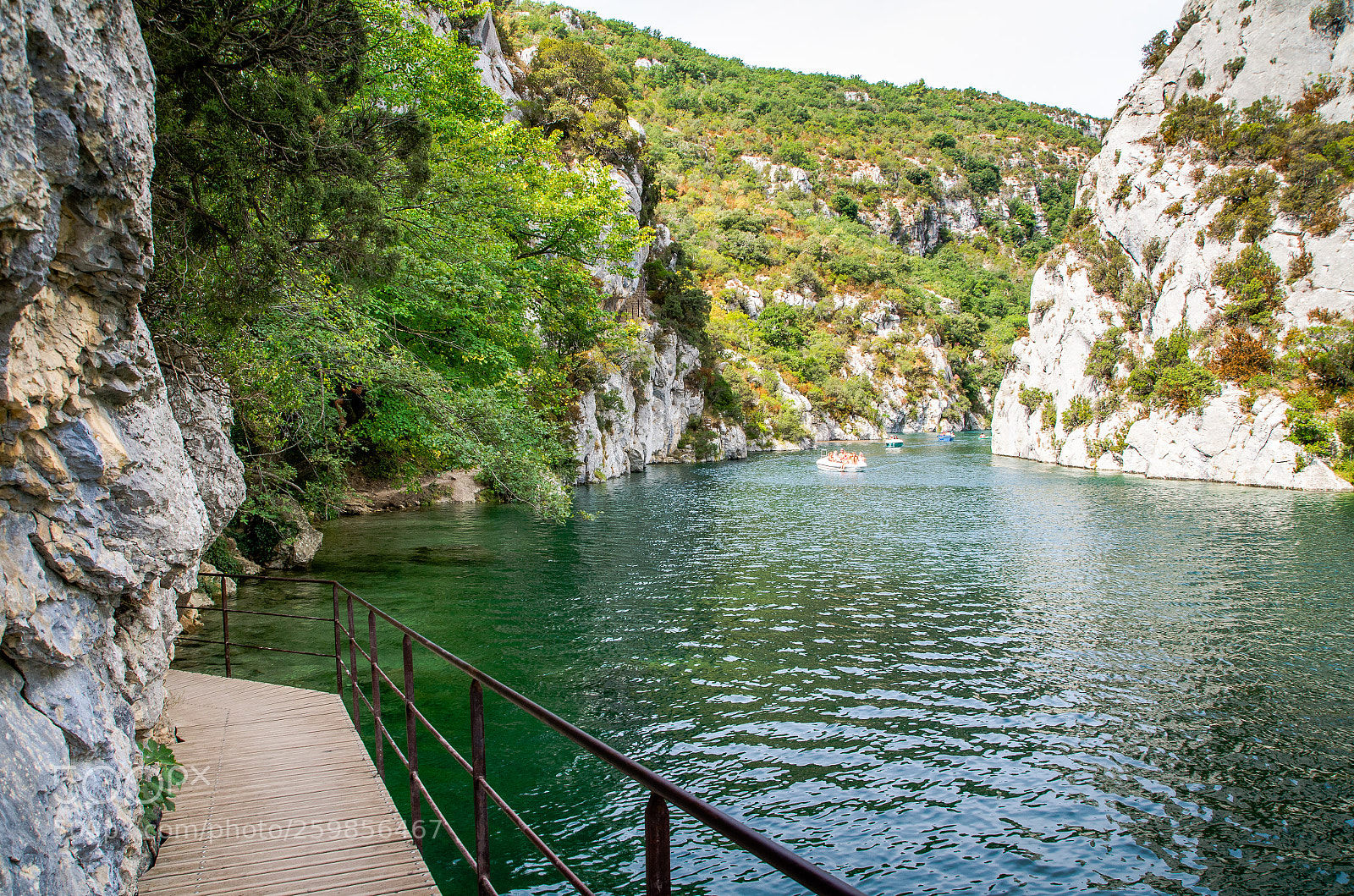 Nikon D7000 sample photo. Esparron-de-verdon photography