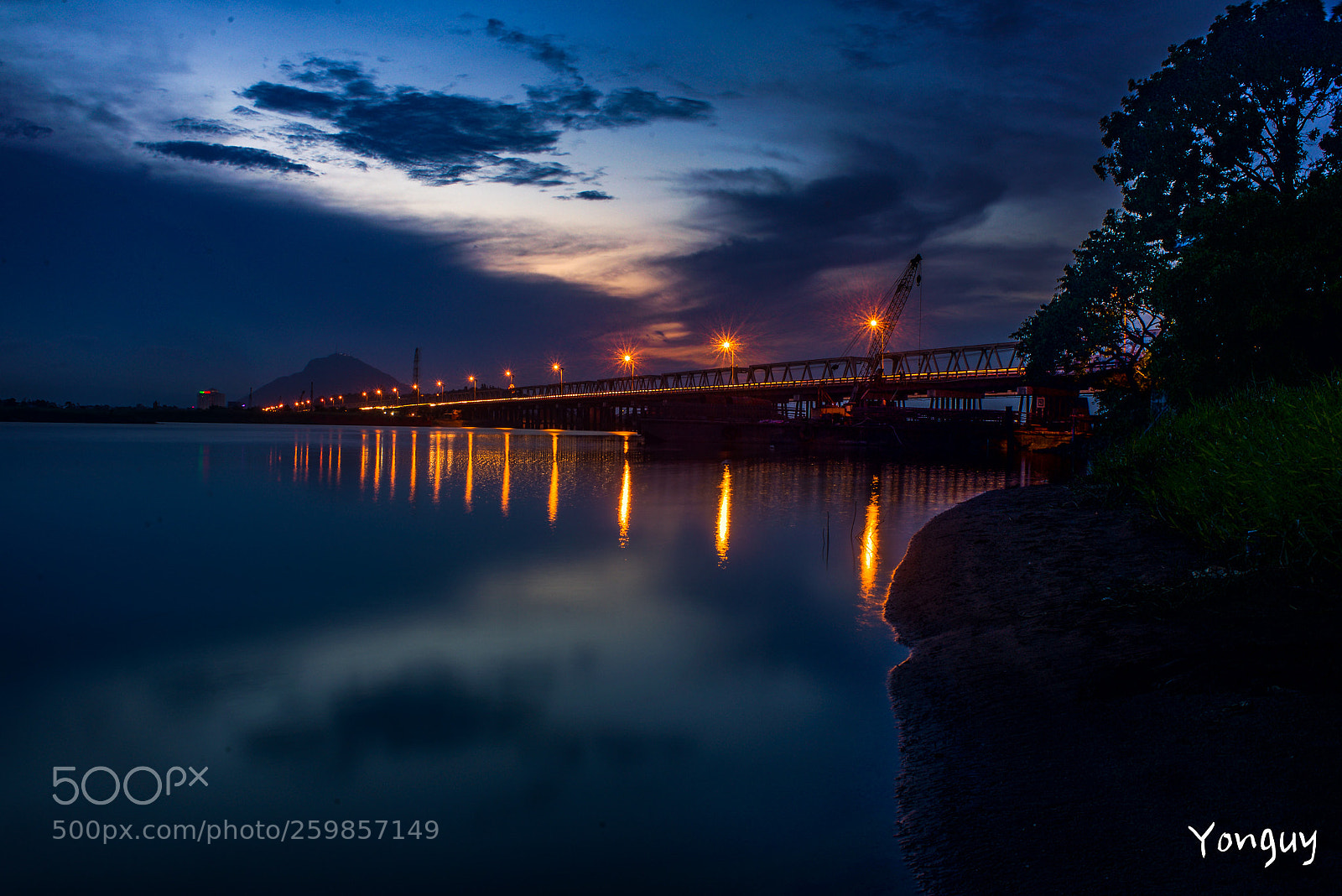 Nikon D610 sample photo. Đà rằng bridge photography