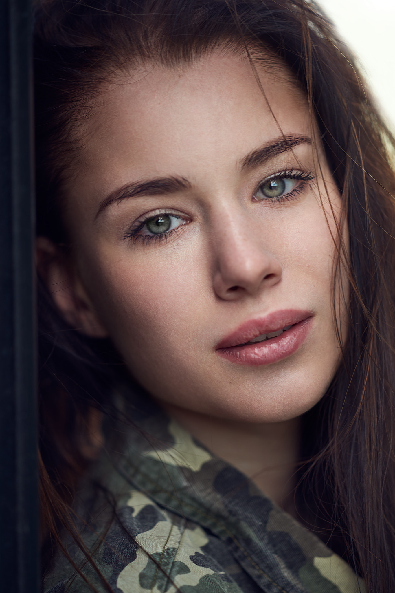 ZEISS Apo Sonnar T* 135mm F2 sample photo. Paulina - no makeup photography