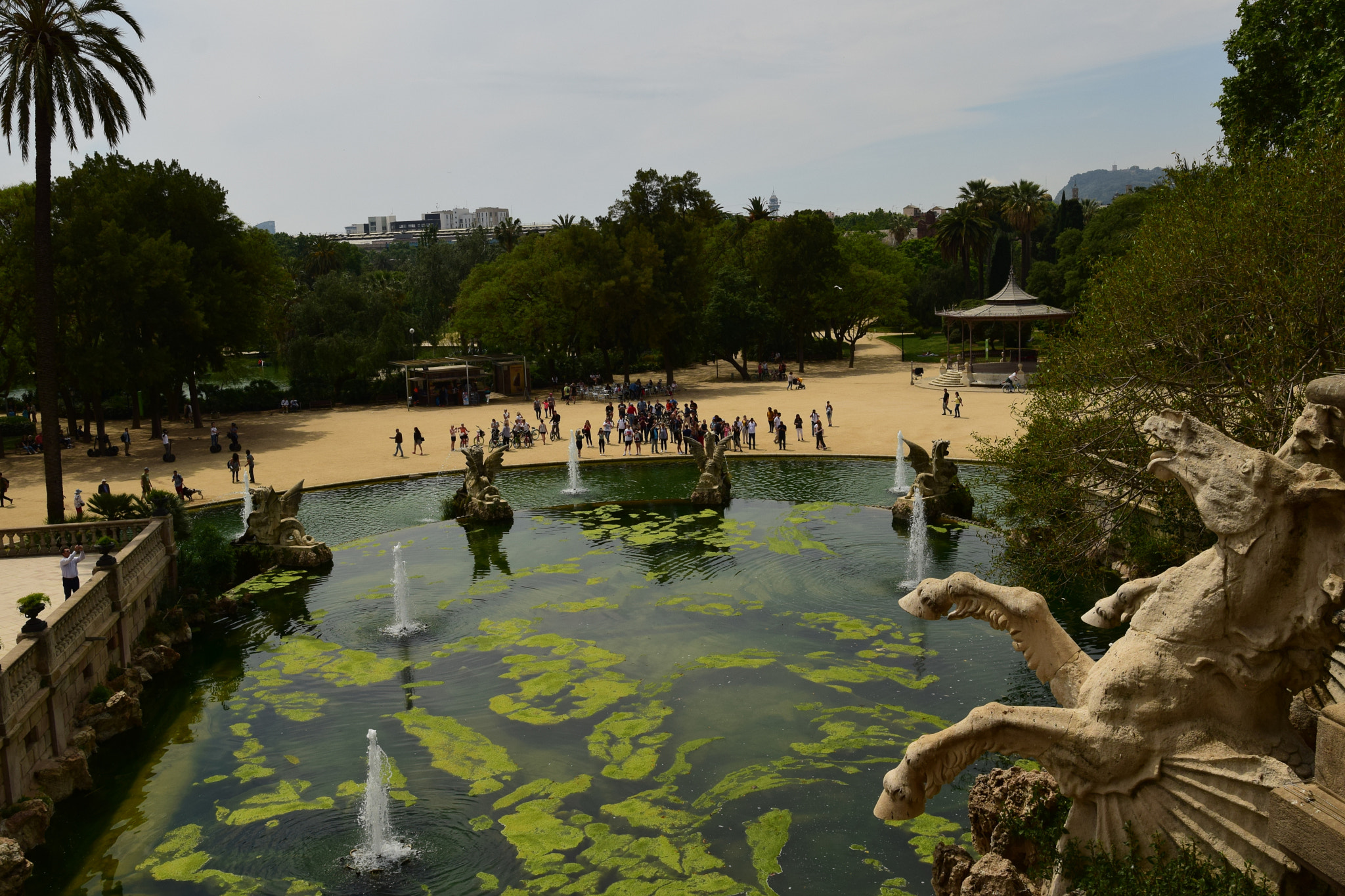 Nikon AF-S Nikkor 20mm F1.8G ED sample photo. Park photography