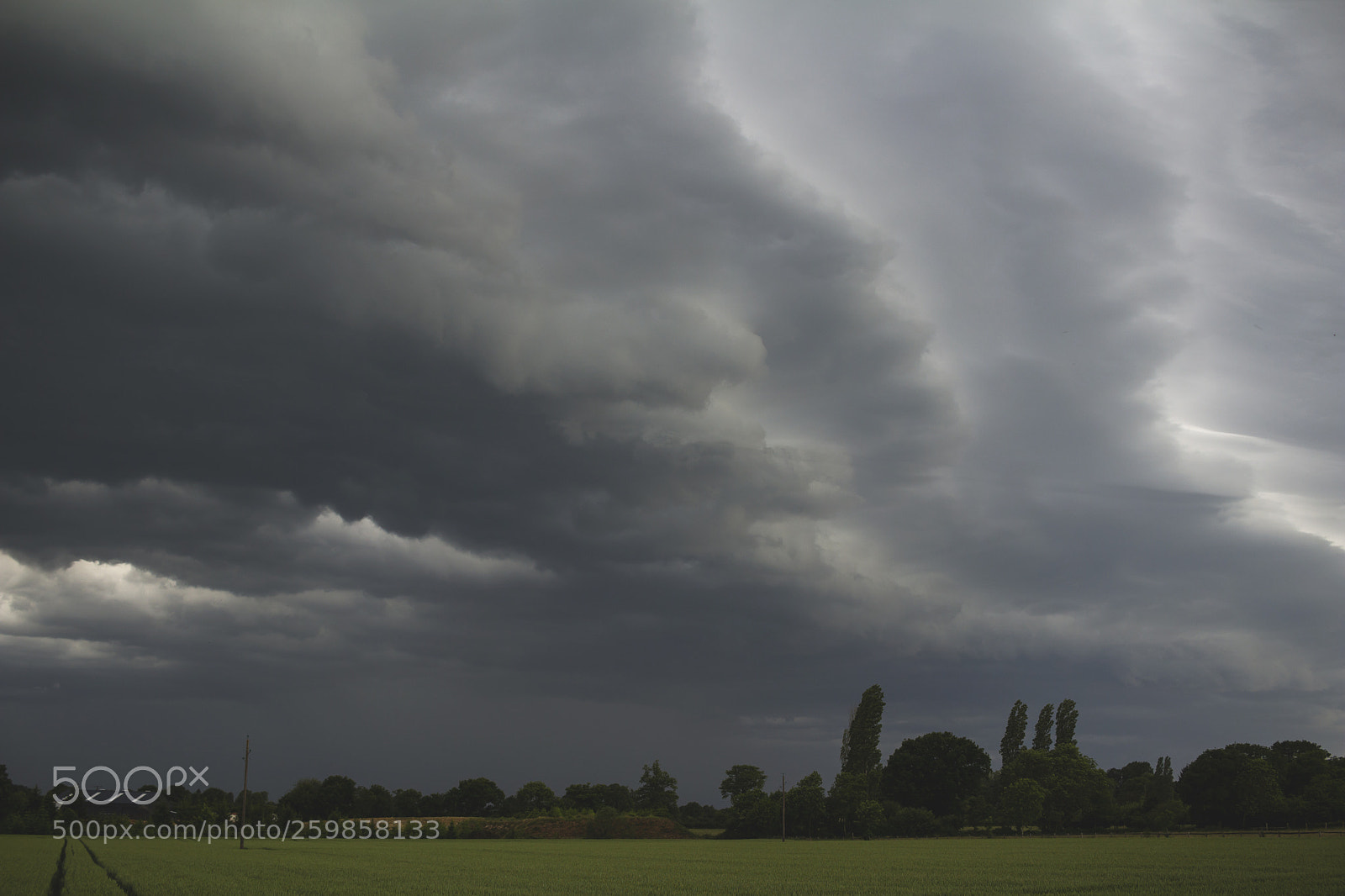 Canon EOS 100D (EOS Rebel SL1 / EOS Kiss X7) sample photo. Storm photography