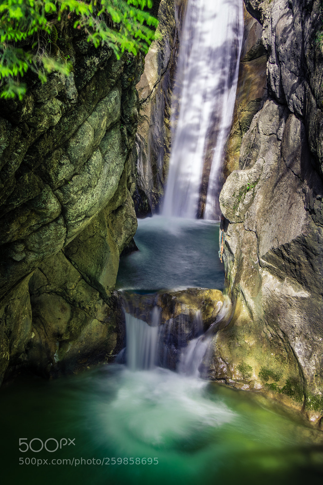 Canon EOS 750D (EOS Rebel T6i / EOS Kiss X8i) sample photo. Tatzlwurm-wasserfall photography