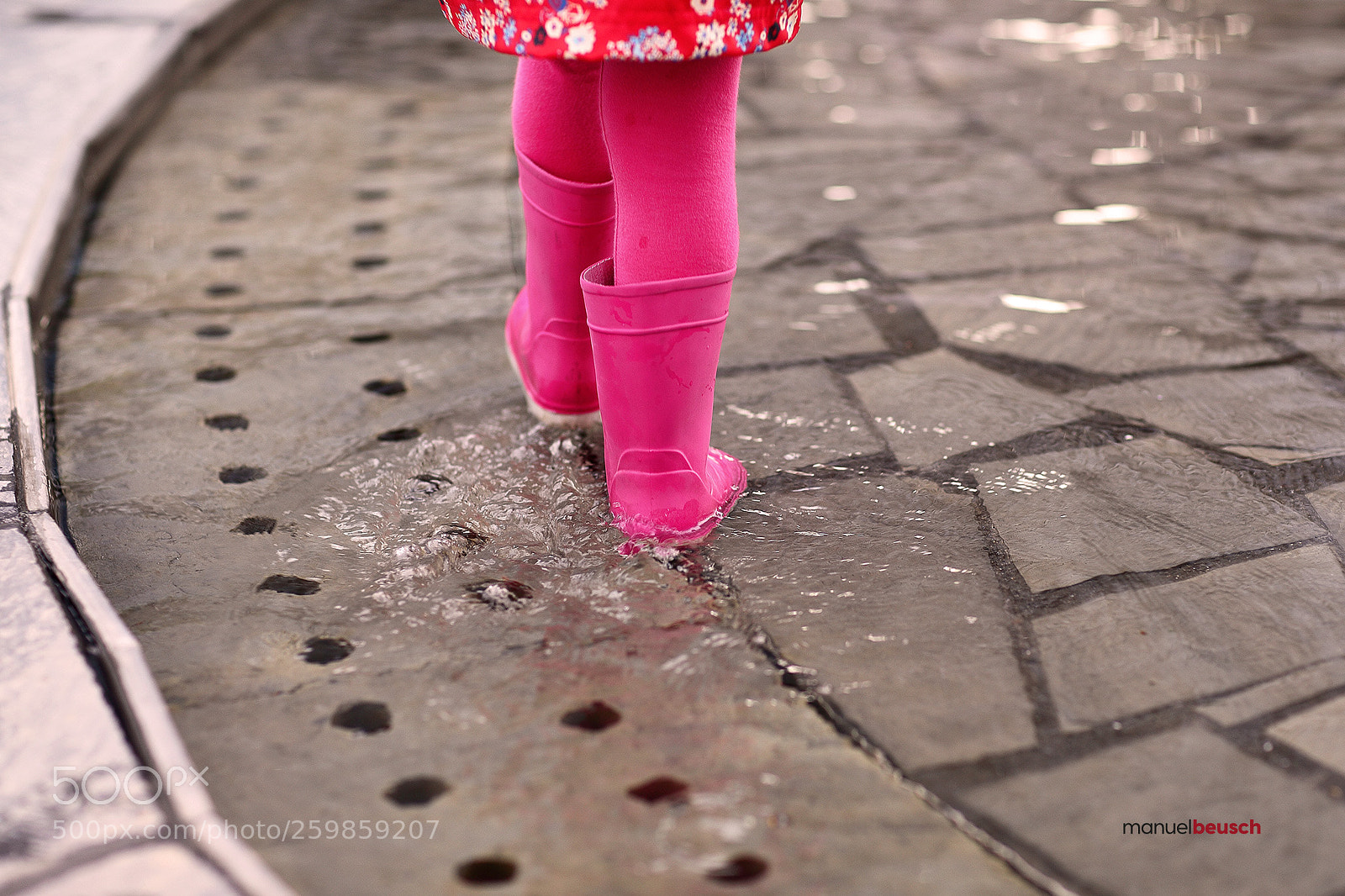 Canon EOS 5D Mark II sample photo. Follow the line photography