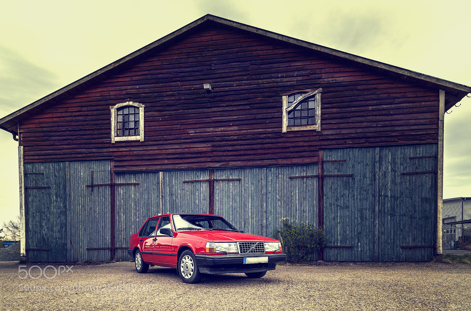 Canon EOS 6D sample photo. Classic volvo 944 photography