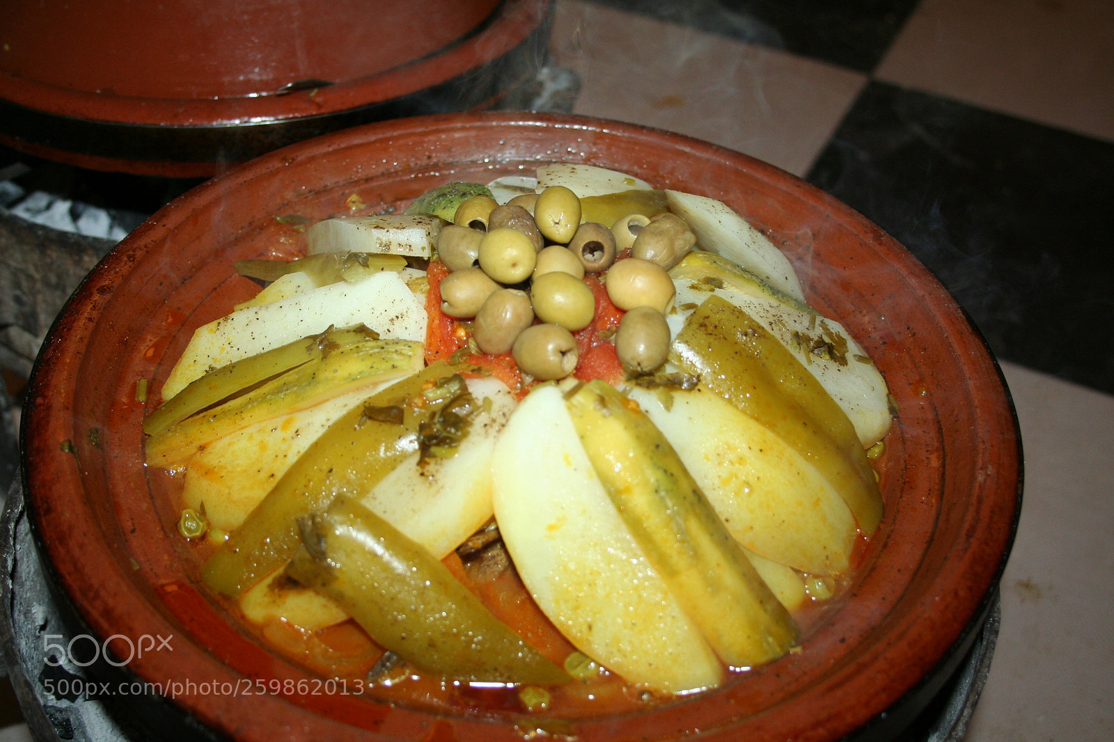 Canon EOS 350D (EOS Digital Rebel XT / EOS Kiss Digital N) sample photo. Moroccan vegetable tagine photography