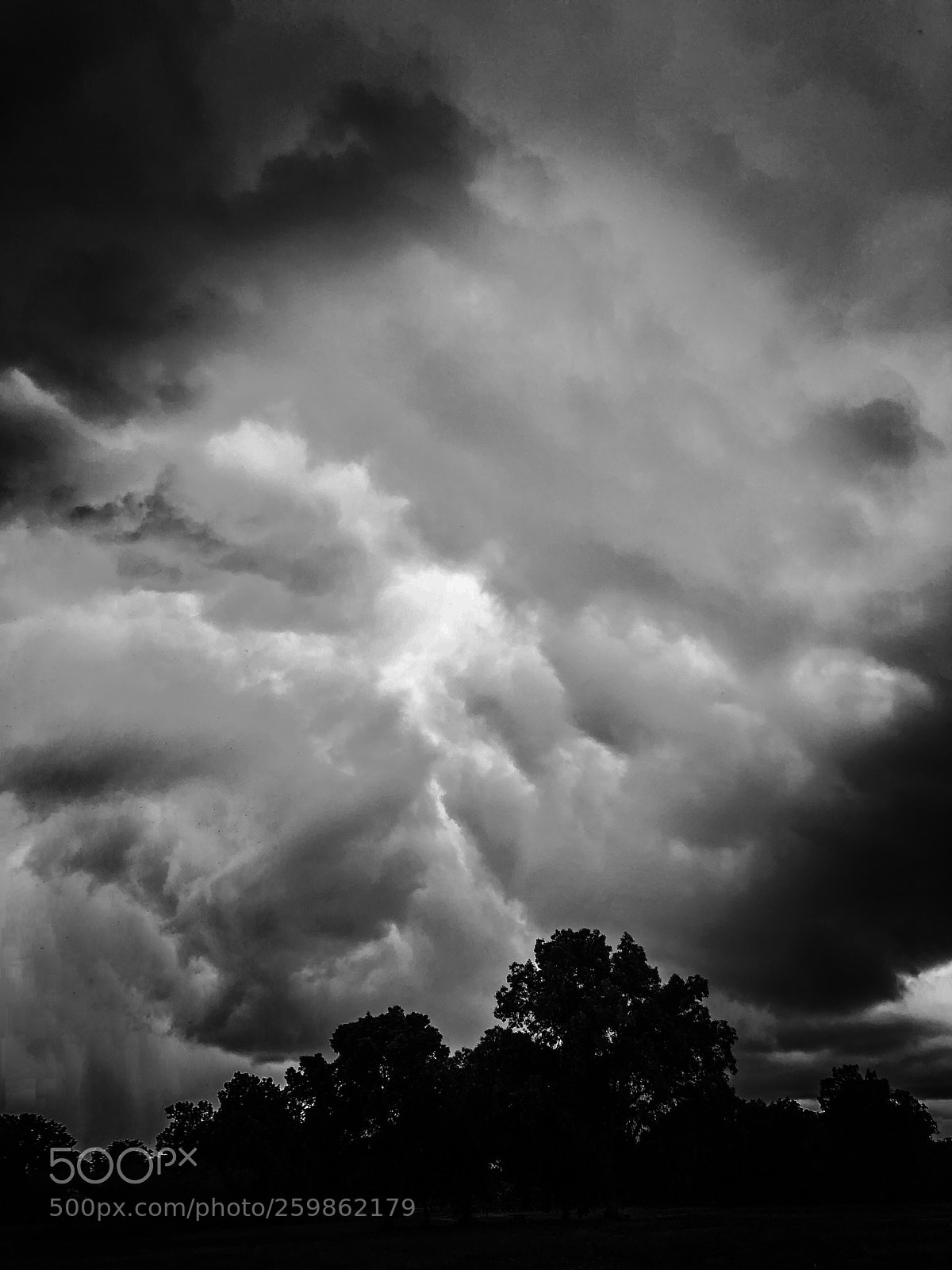 Apple iPhone X sample photo. Storming (just now) photography