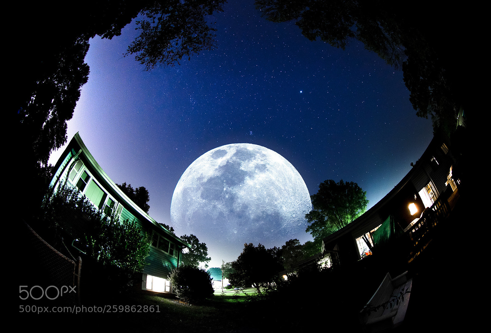 Canon EOS 5D Mark II sample photo. The magic moon photography