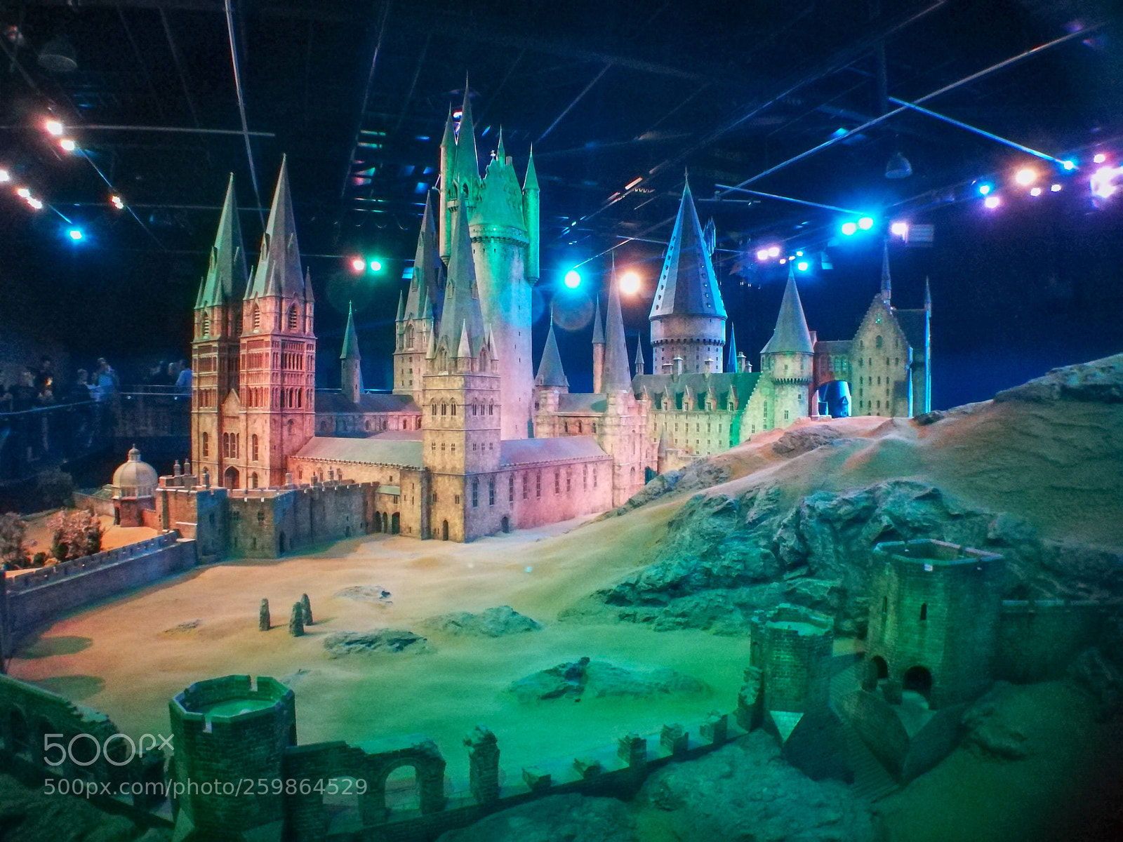 HUAWEI P10 sample photo. Hogwarts photography