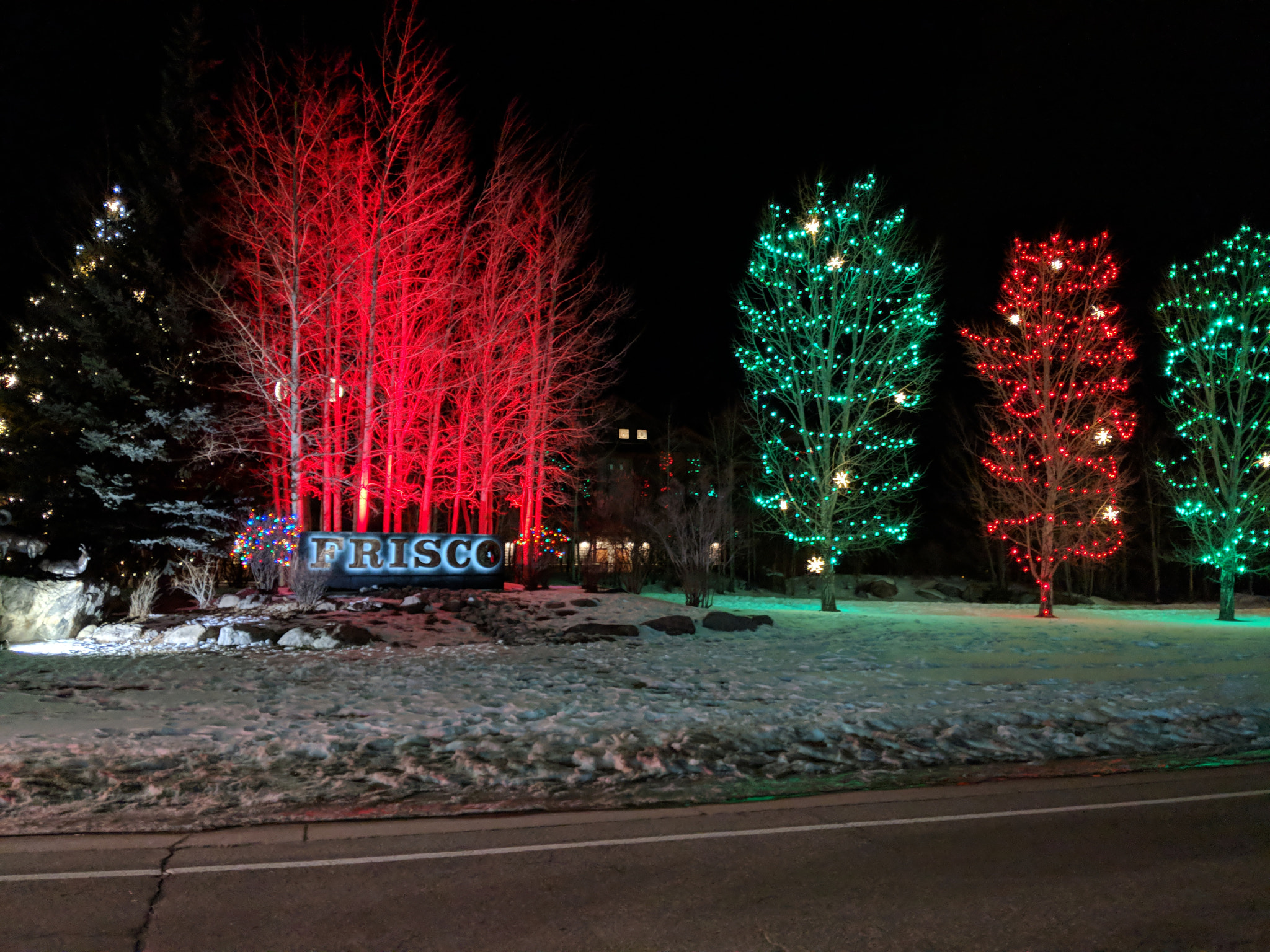 Google Pixel 2 XL sample photo. Frisco at night photography