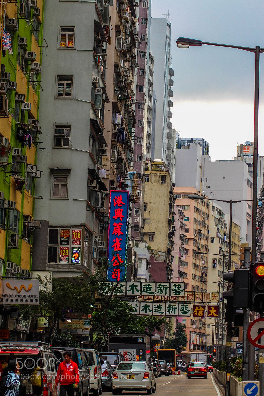 Canon EOS 700D (EOS Rebel T5i / EOS Kiss X7i) sample photo. Hong kong havoc. photography