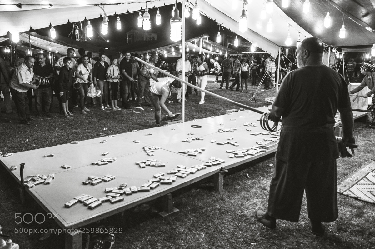 Nikon D90 sample photo. Festival photography