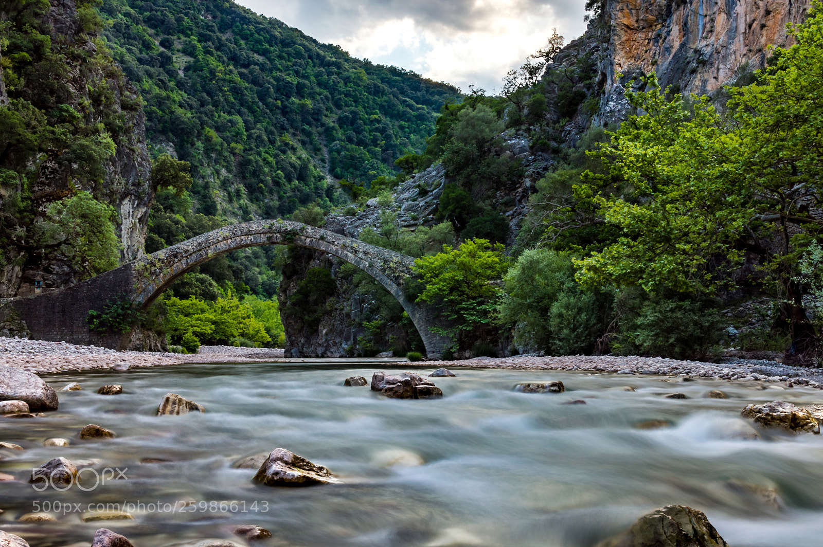 Nikon D3200 sample photo. Artotiva's bridge photography