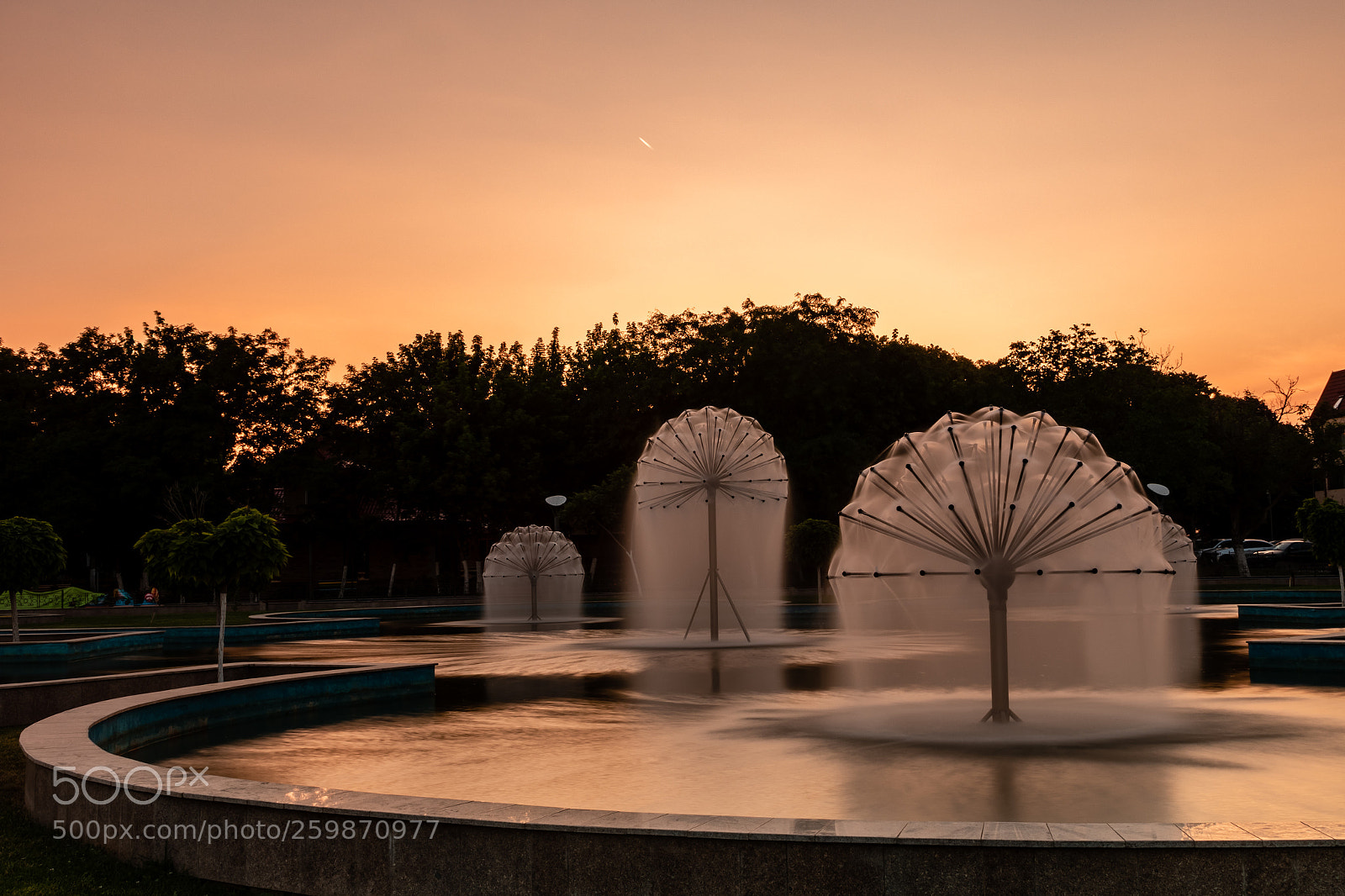 Canon EOS 7D Mark II sample photo. Sunset in the park photography