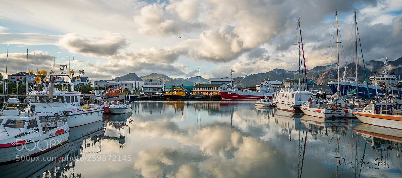 Nikon D750 sample photo. Small harbor of h photography