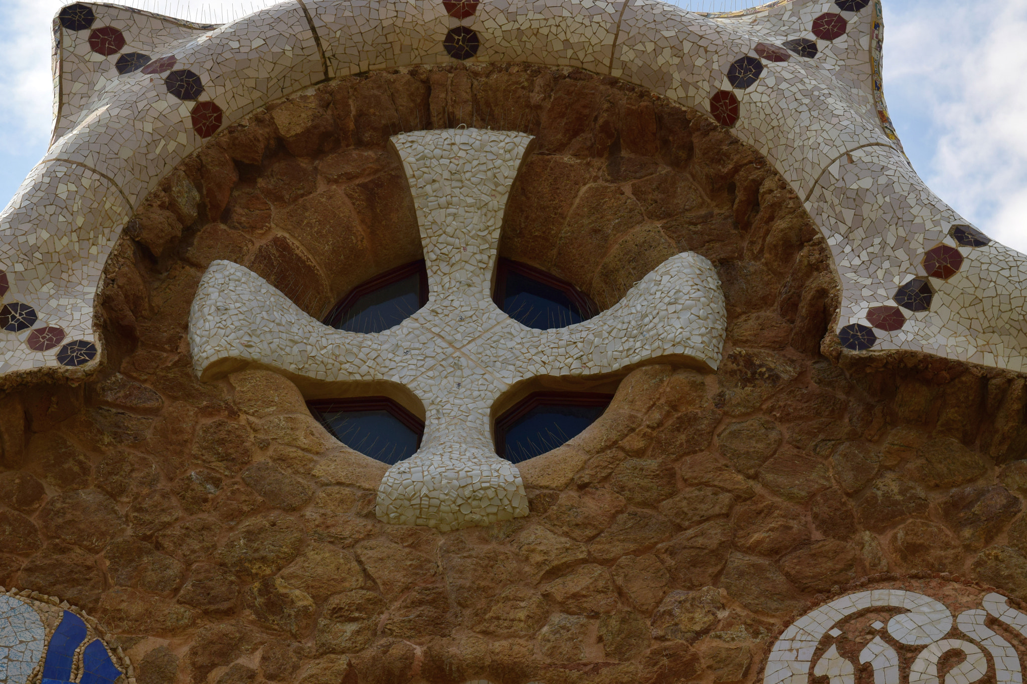 Nikon AF-S DX Micro-Nikkor 85mm F3.5G ED VR sample photo. Guell photography