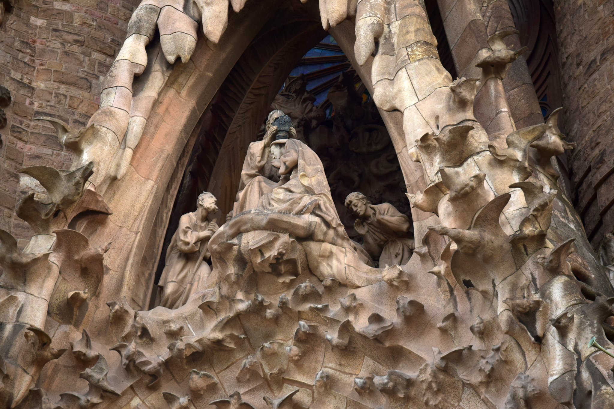 Nikon AF-S DX Micro-Nikkor 85mm F3.5G ED VR sample photo. Sagrada família photography