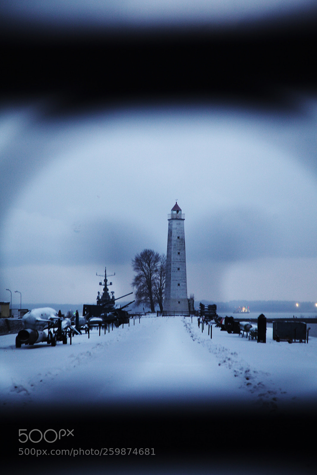 Canon EOS 5D Mark II sample photo. Lonely photography