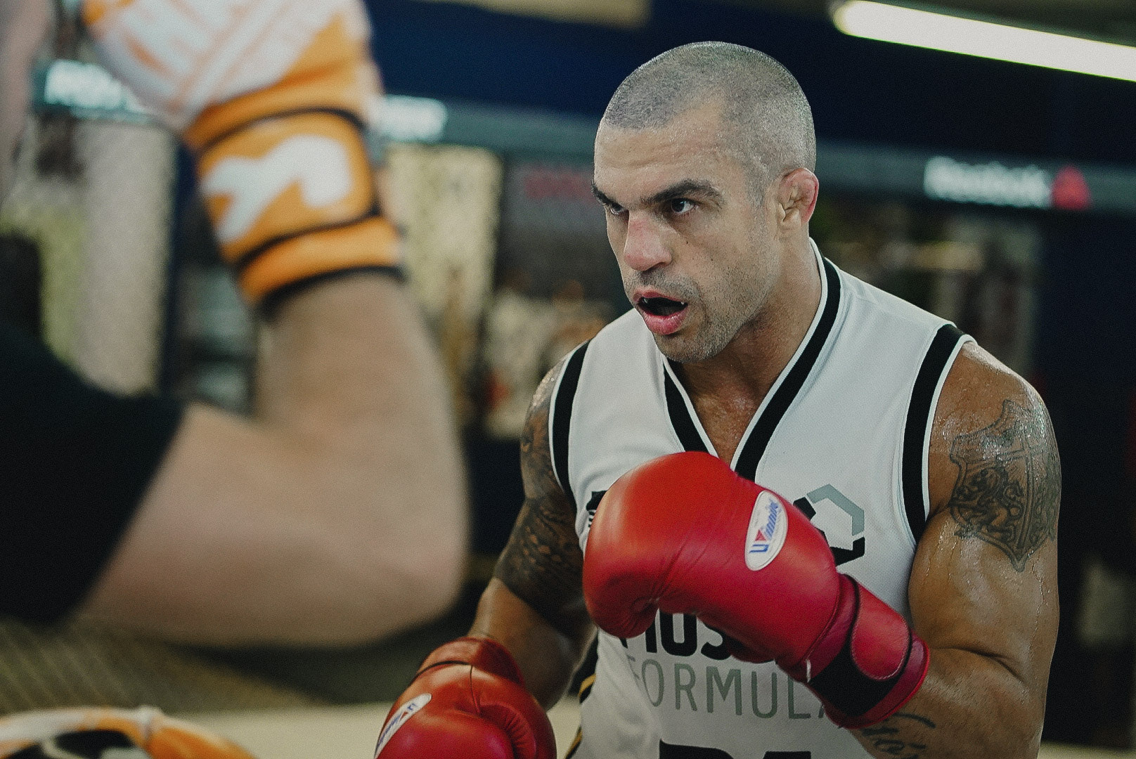 Sony a7S sample photo. Vitor training photography