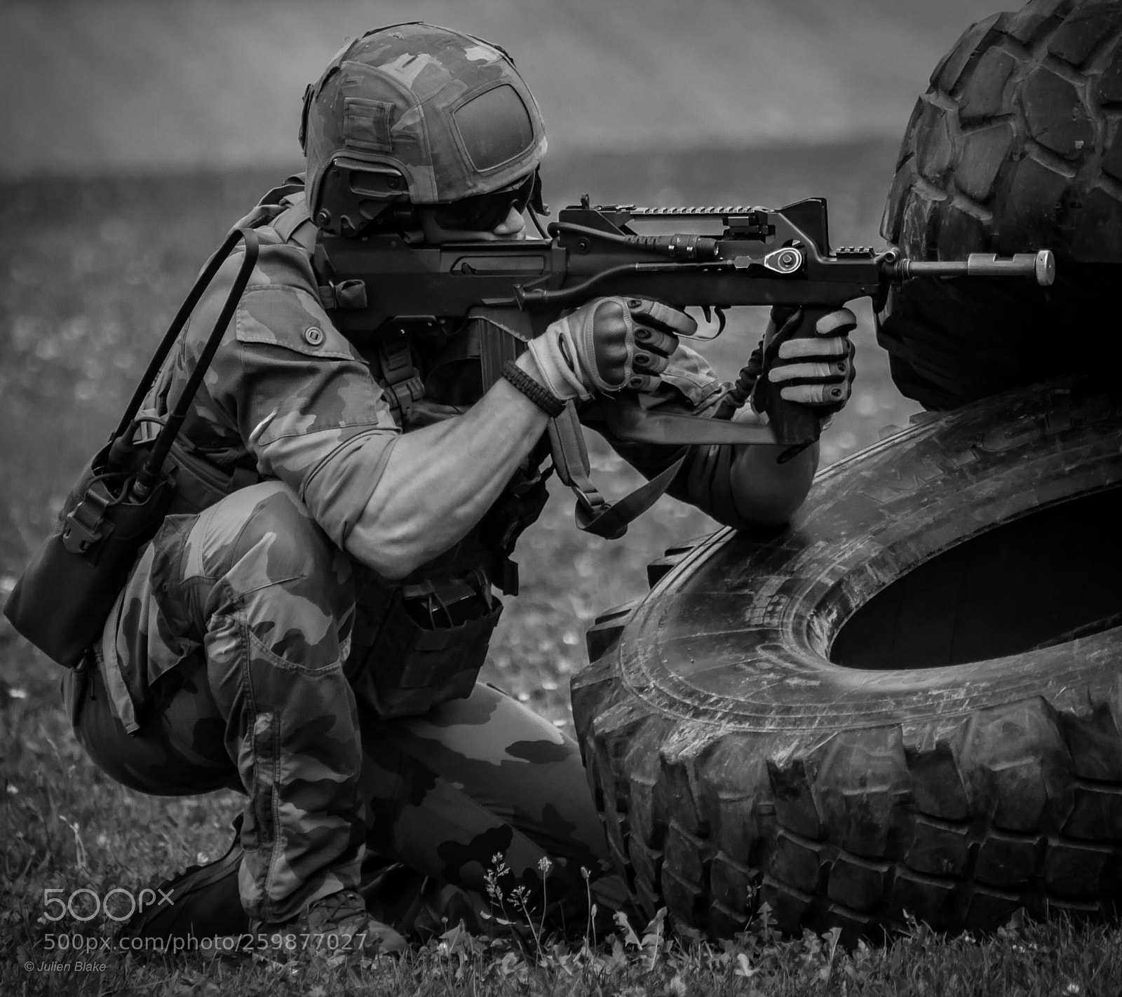 Panasonic Lumix DMC-G7 sample photo. Training war photography