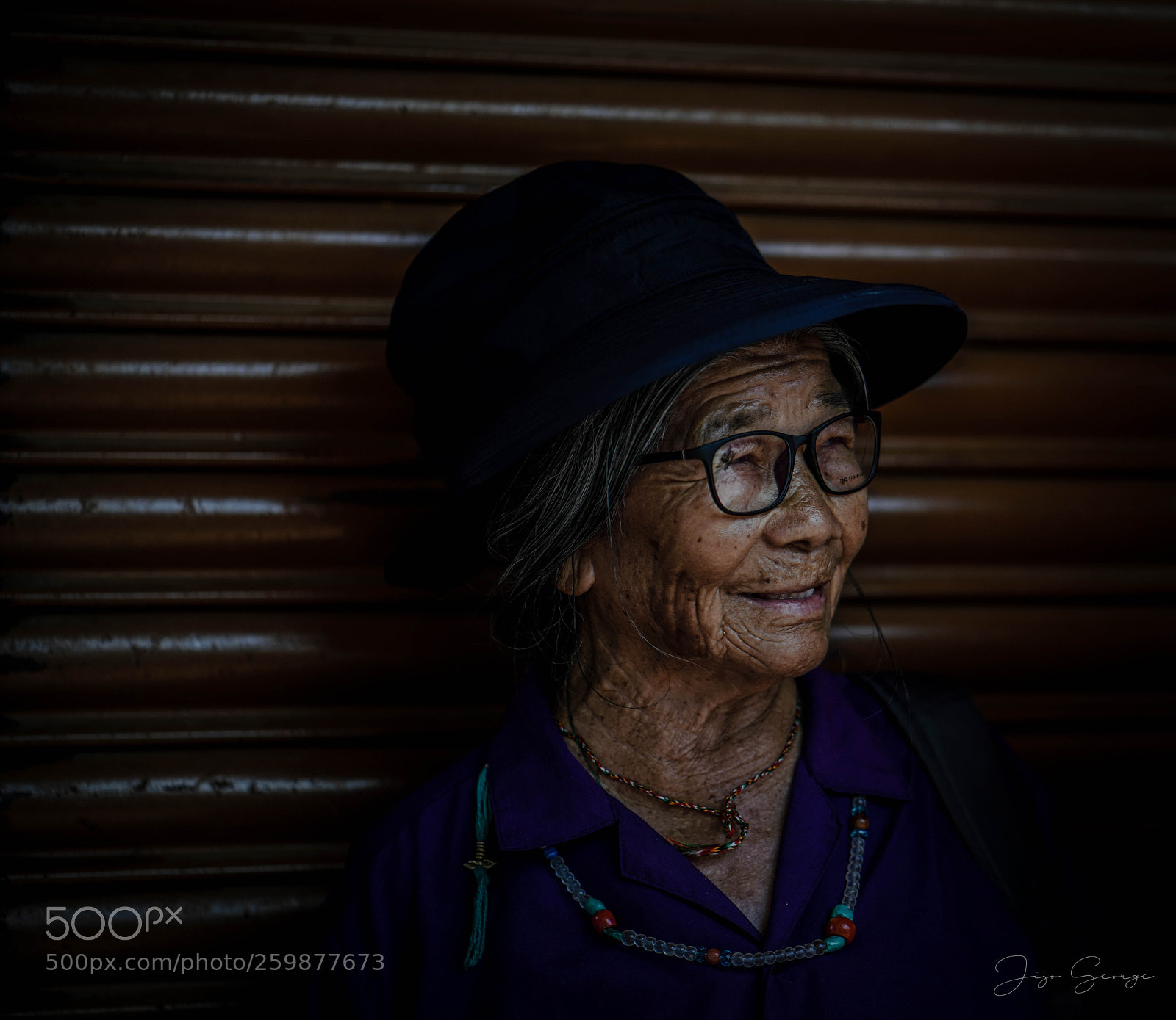 Sony a7R III sample photo. Lady freak photography