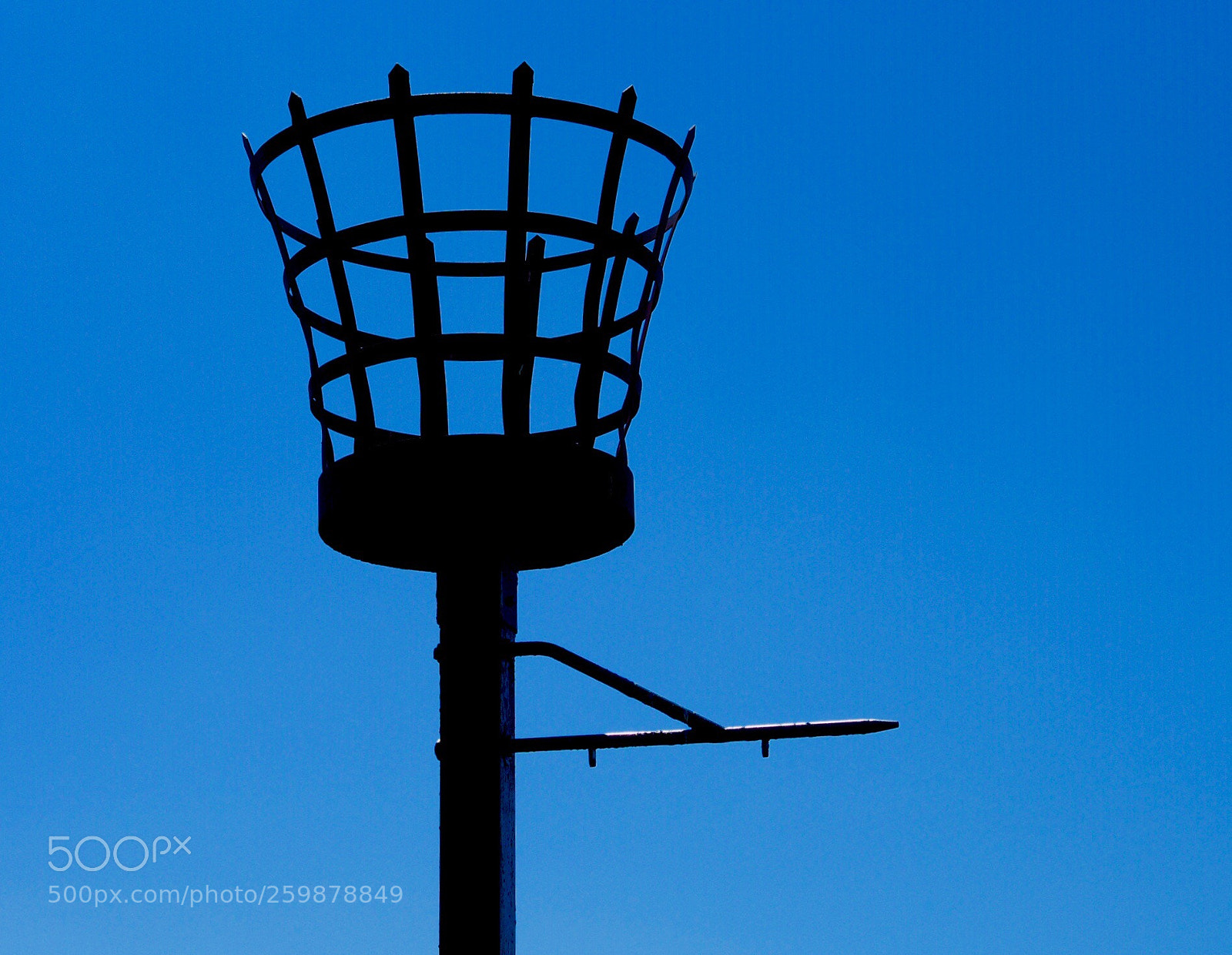 Olympus OM-D E-M10 sample photo. Fire basket photography