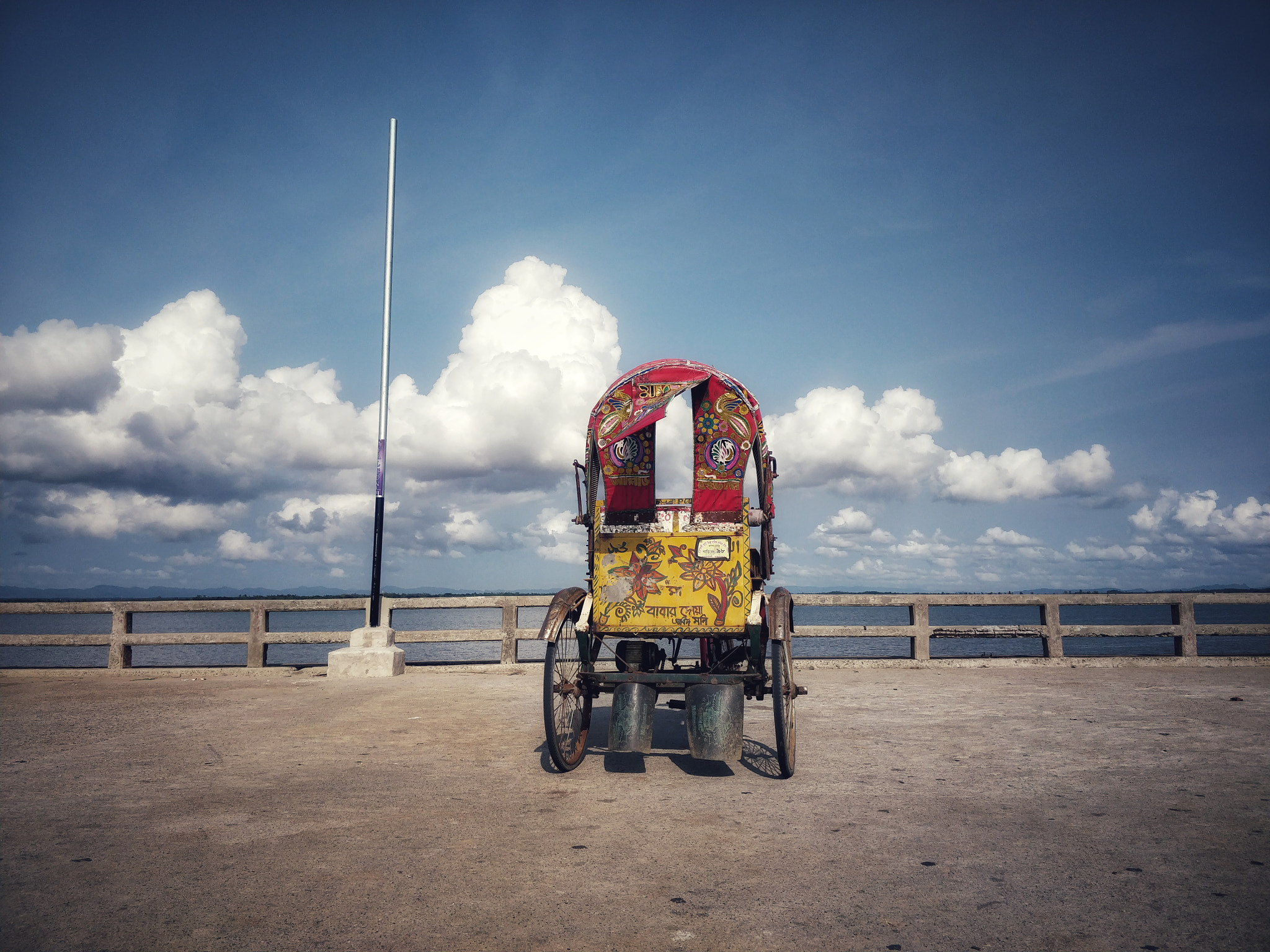 OnePlus 5T sample photo. A ride to the cloud photography