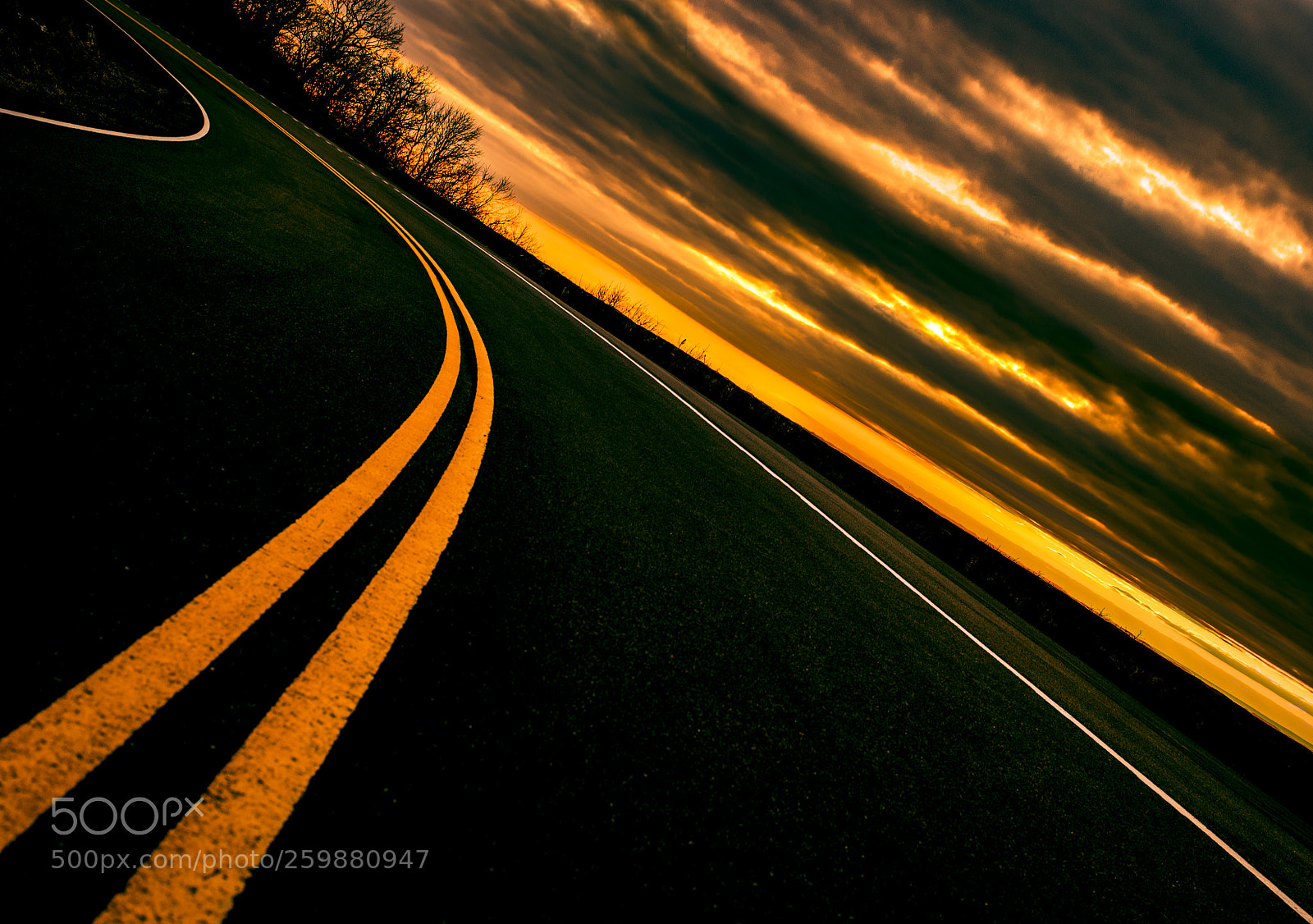 Canon EOS 5D Mark IV sample photo. Dangerous curves photography
