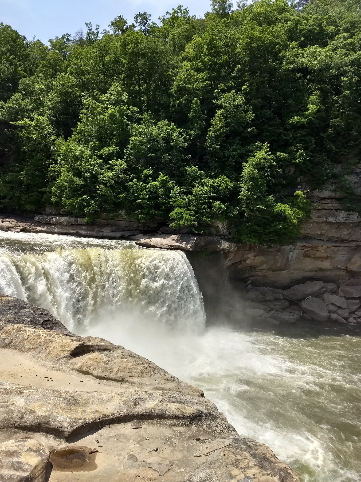 Motorola Moto Z (2) Play sample photo. Cumberland falls photography