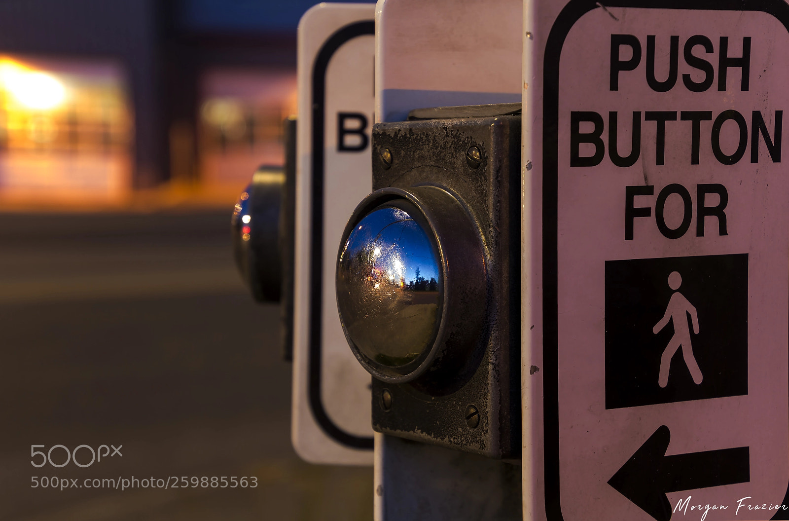 Canon EOS 750D (EOS Rebel T6i / EOS Kiss X8i) sample photo. City lights photography