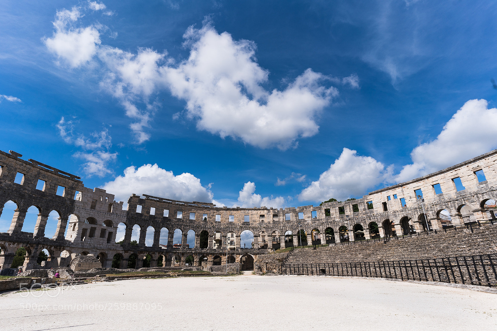 Sony a7R III sample photo. Pula arena photography
