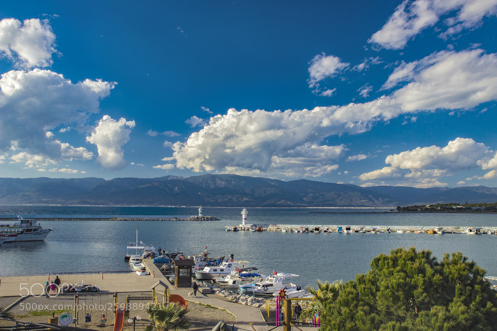 Canon EOS 600D (Rebel EOS T3i / EOS Kiss X5) sample photo. İskele photography