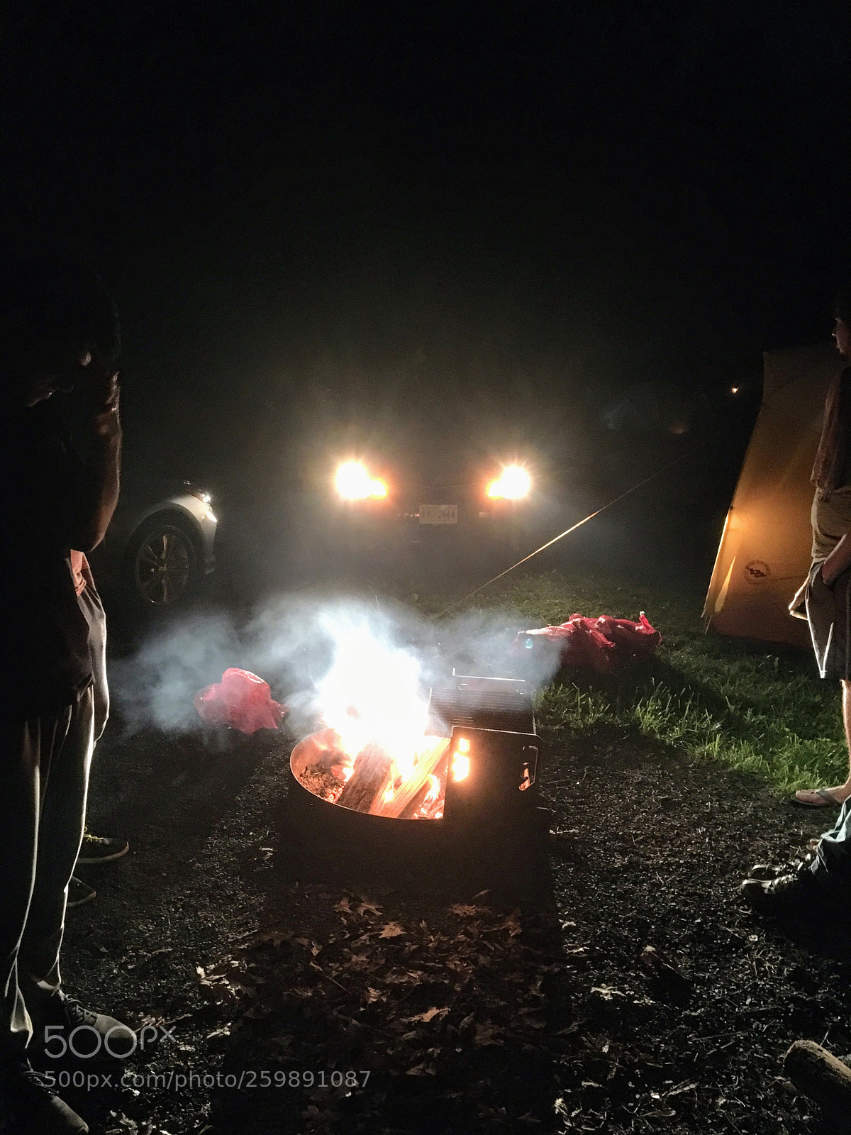 Apple iPhone SE sample photo. Camp fire photography