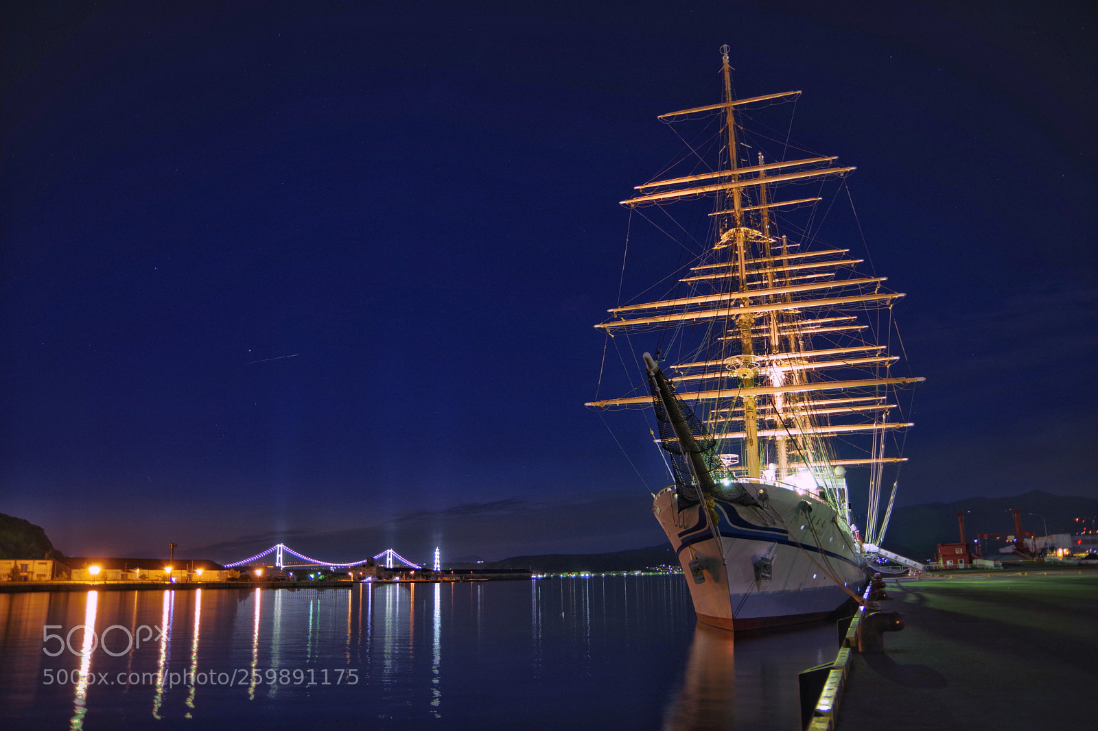 Pentax K-70 sample photo. Nippon maru and hakucho photography