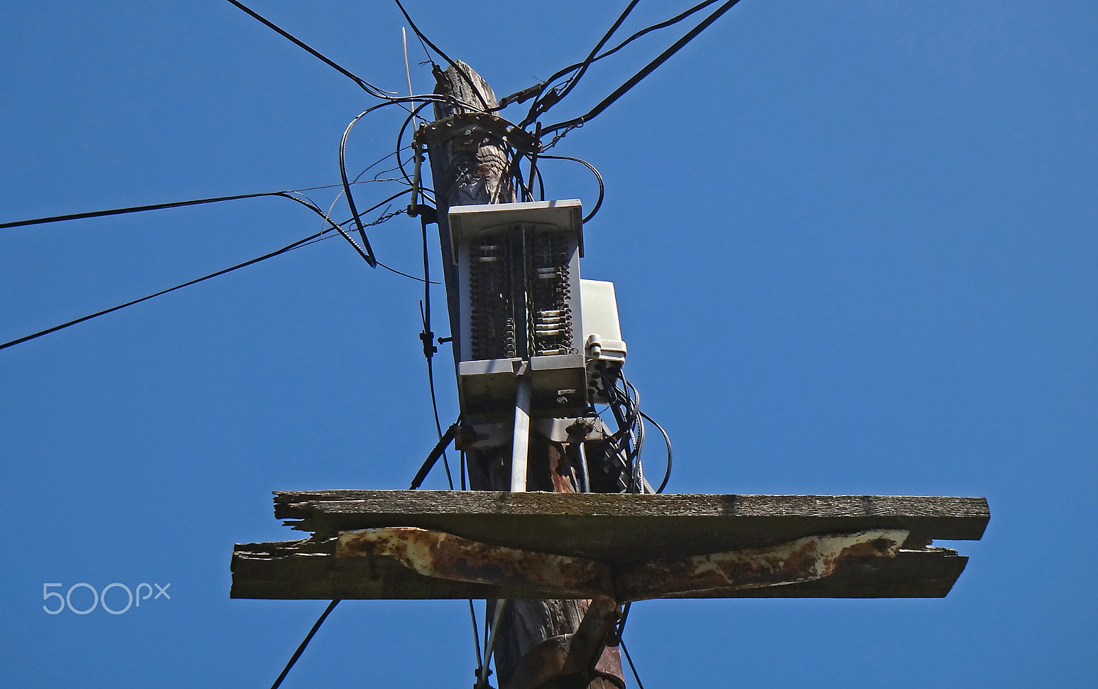 Sony Cyber-shot DSC-TX10 sample photo. Telephone pylon photography
