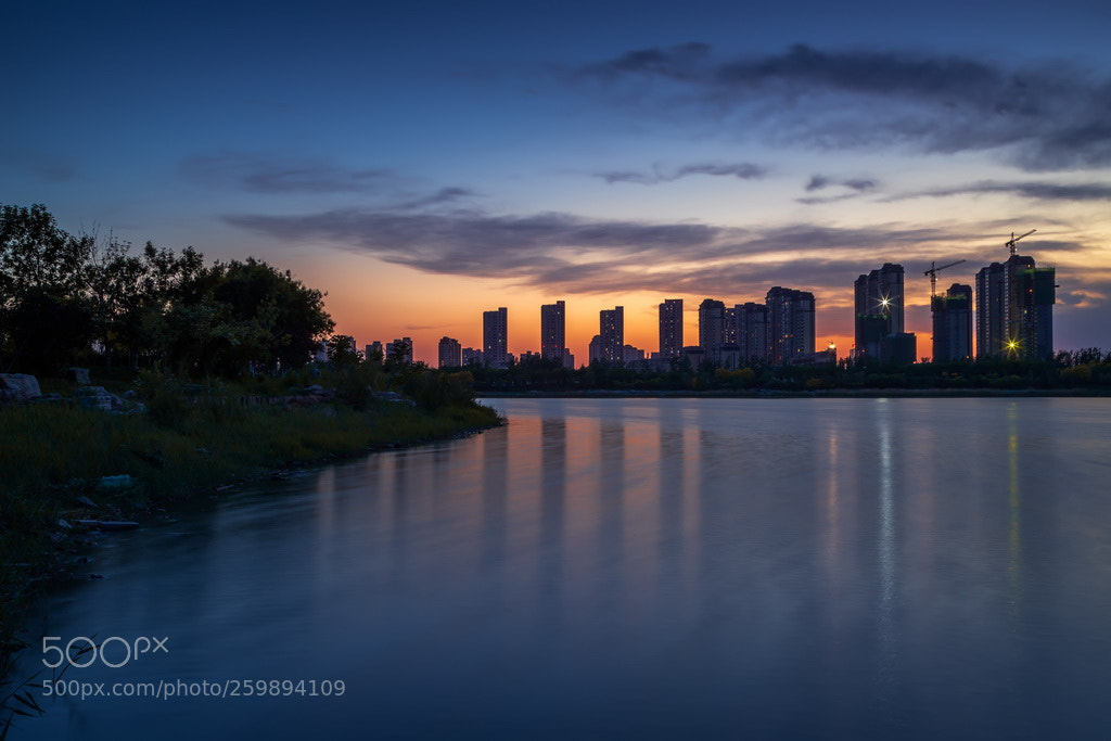 Canon EOS 6D Mark II sample photo. Dusk photography