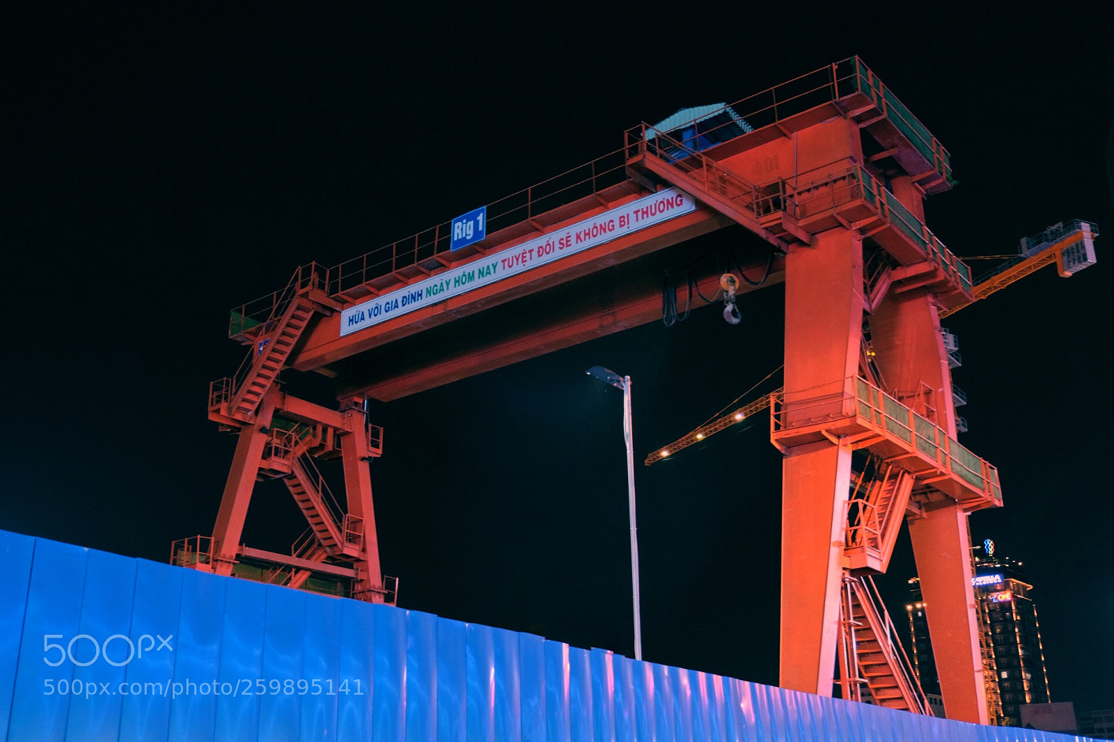 Fujifilm X-T1 sample photo. Safety first photography