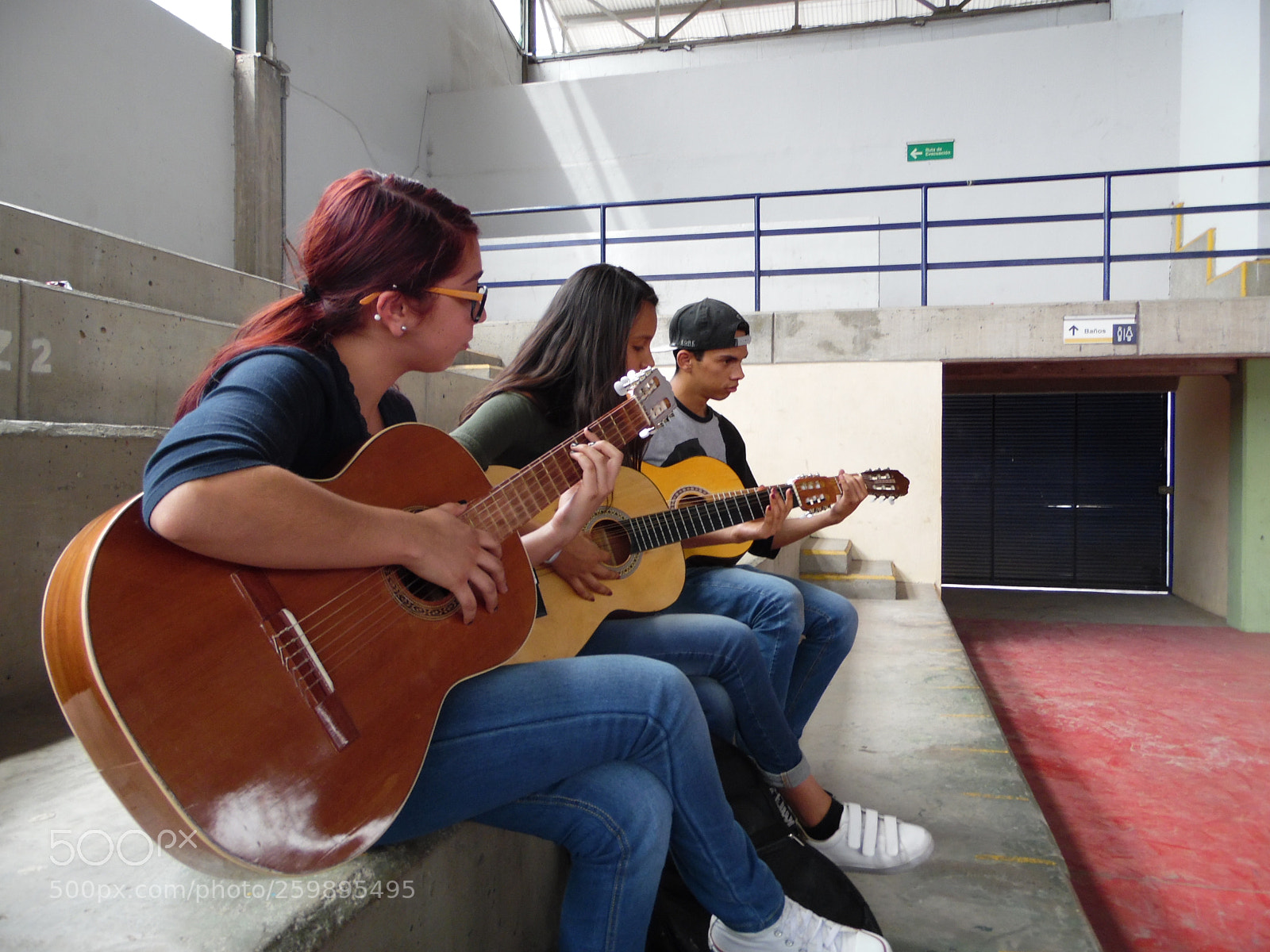 Samsung WB1100F/WB1101F/WB1102F sample photo. "música" photography
