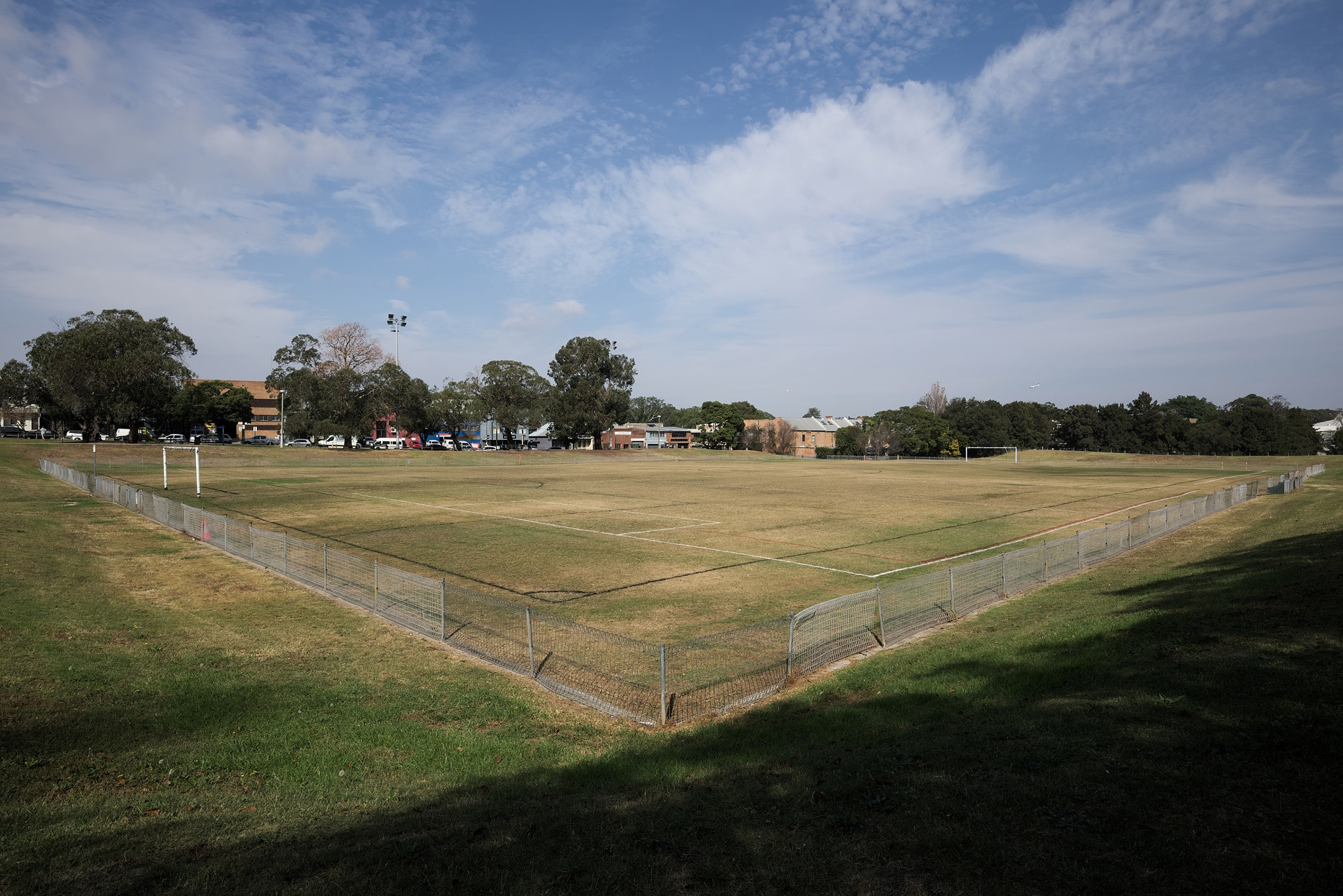 Canon EF 16-35mm F4L IS USM sample photo. Sports field photography