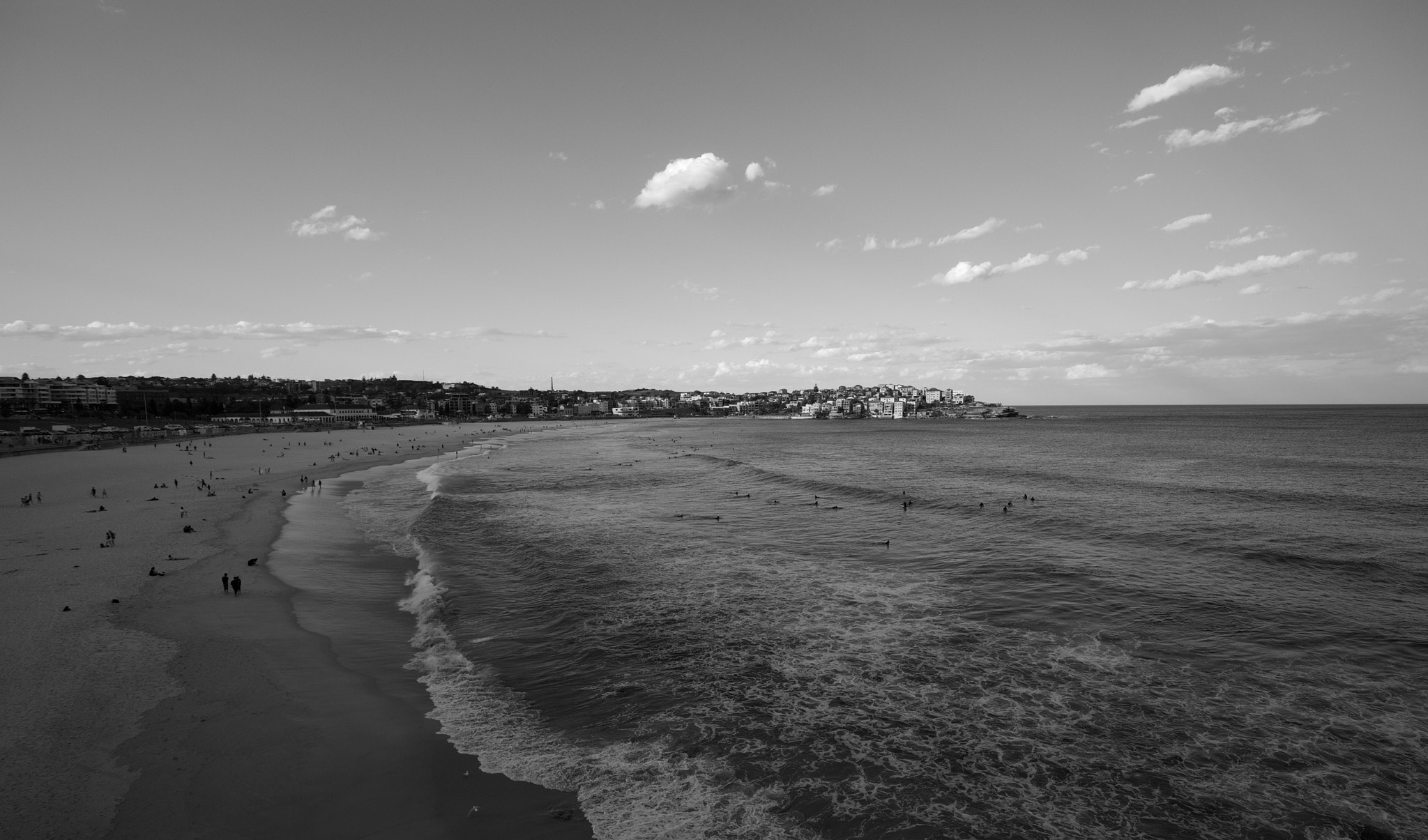 Canon EF 16-35mm F4L IS USM sample photo. Bondi beach in the shade photography