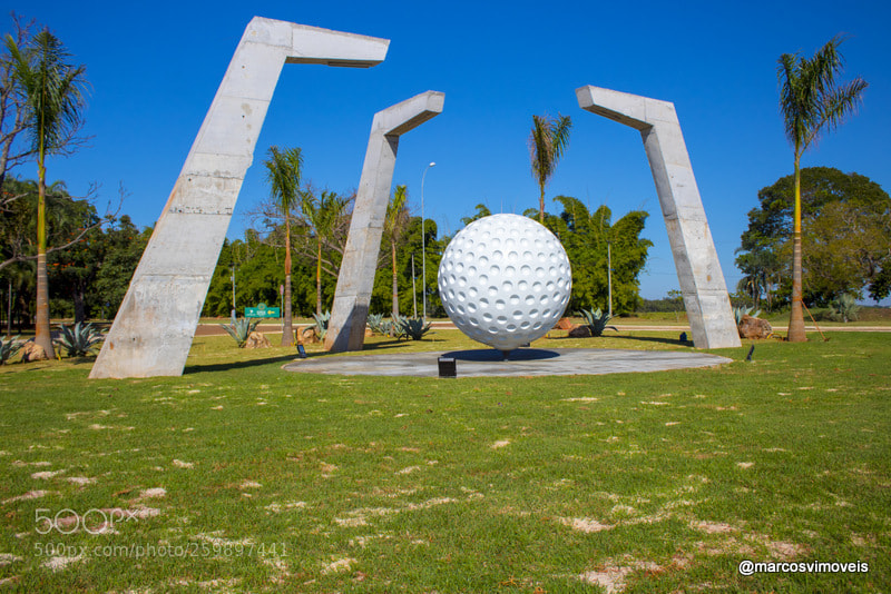 Canon EOS 1300D (EOS Rebel T6 / EOS Kiss X80) sample photo. Monumento orlando rizzo photography