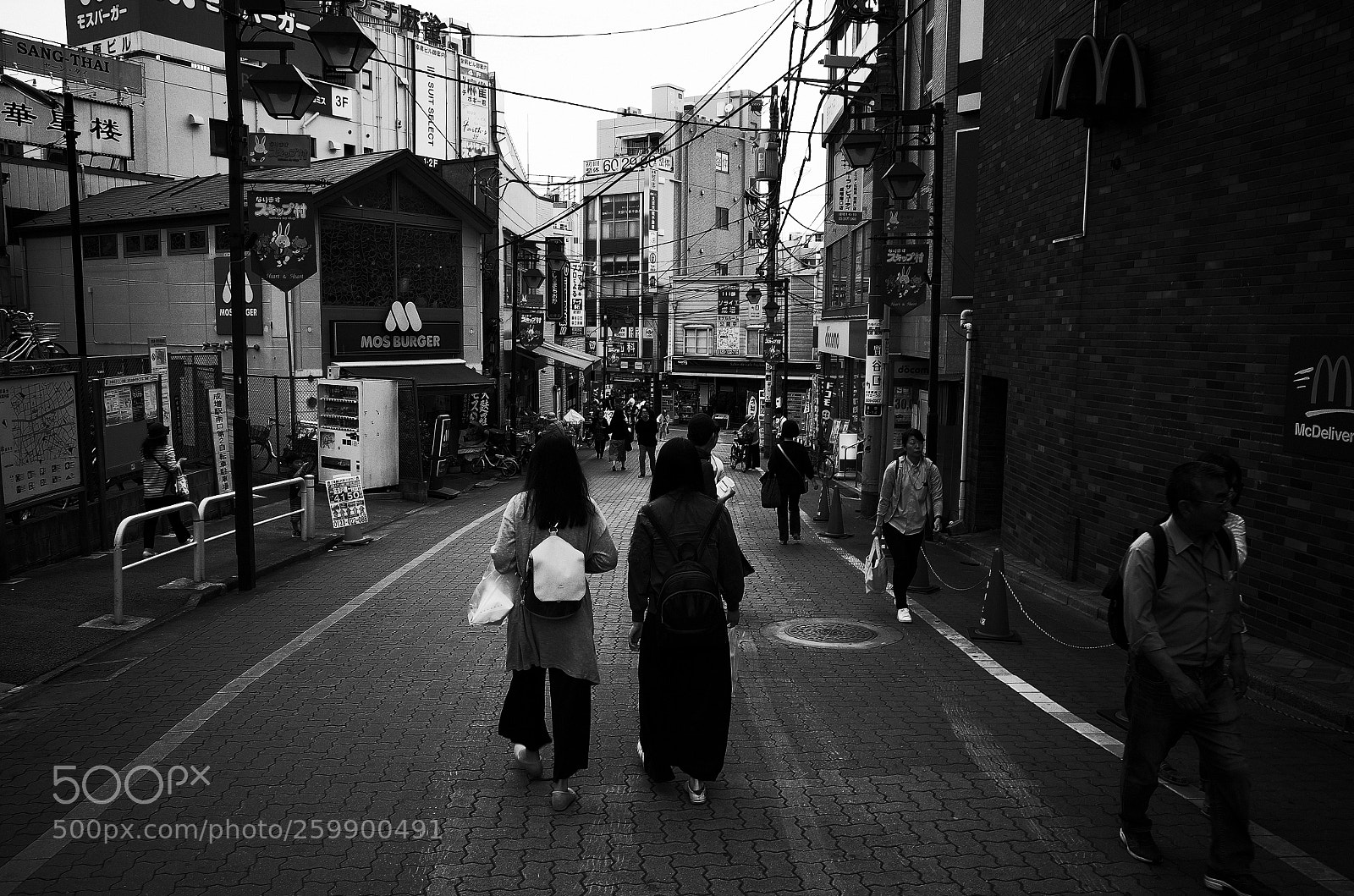Ricoh GR II sample photo. Street photography