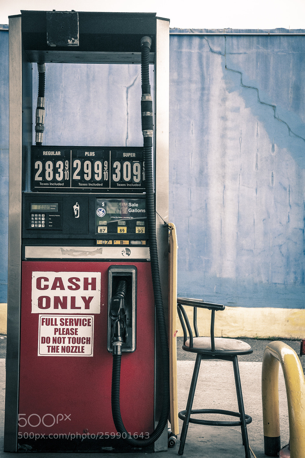 Canon EOS 5D sample photo. New jersey gas photography