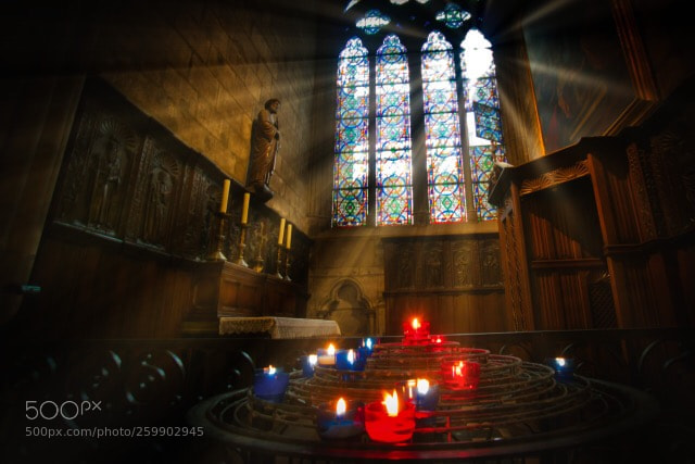 Sony a6300 sample photo. Norte-dame morning photography