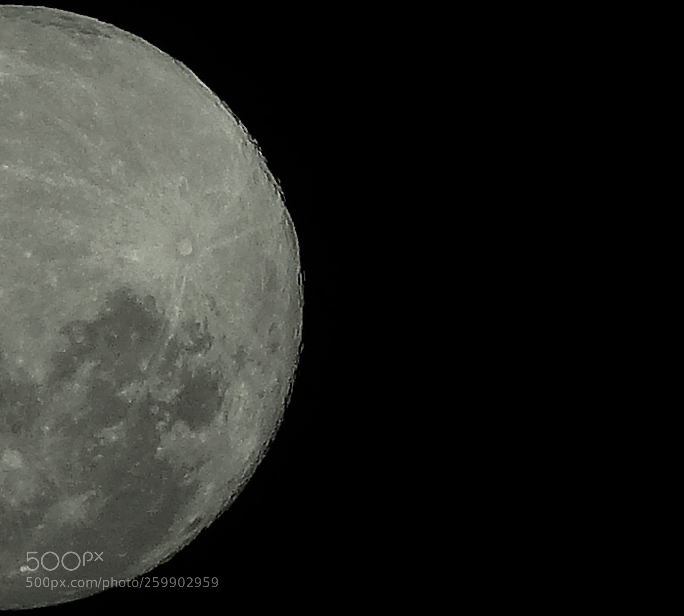 Panasonic Lumix DMC-FZ200 sample photo. Half moon? photography