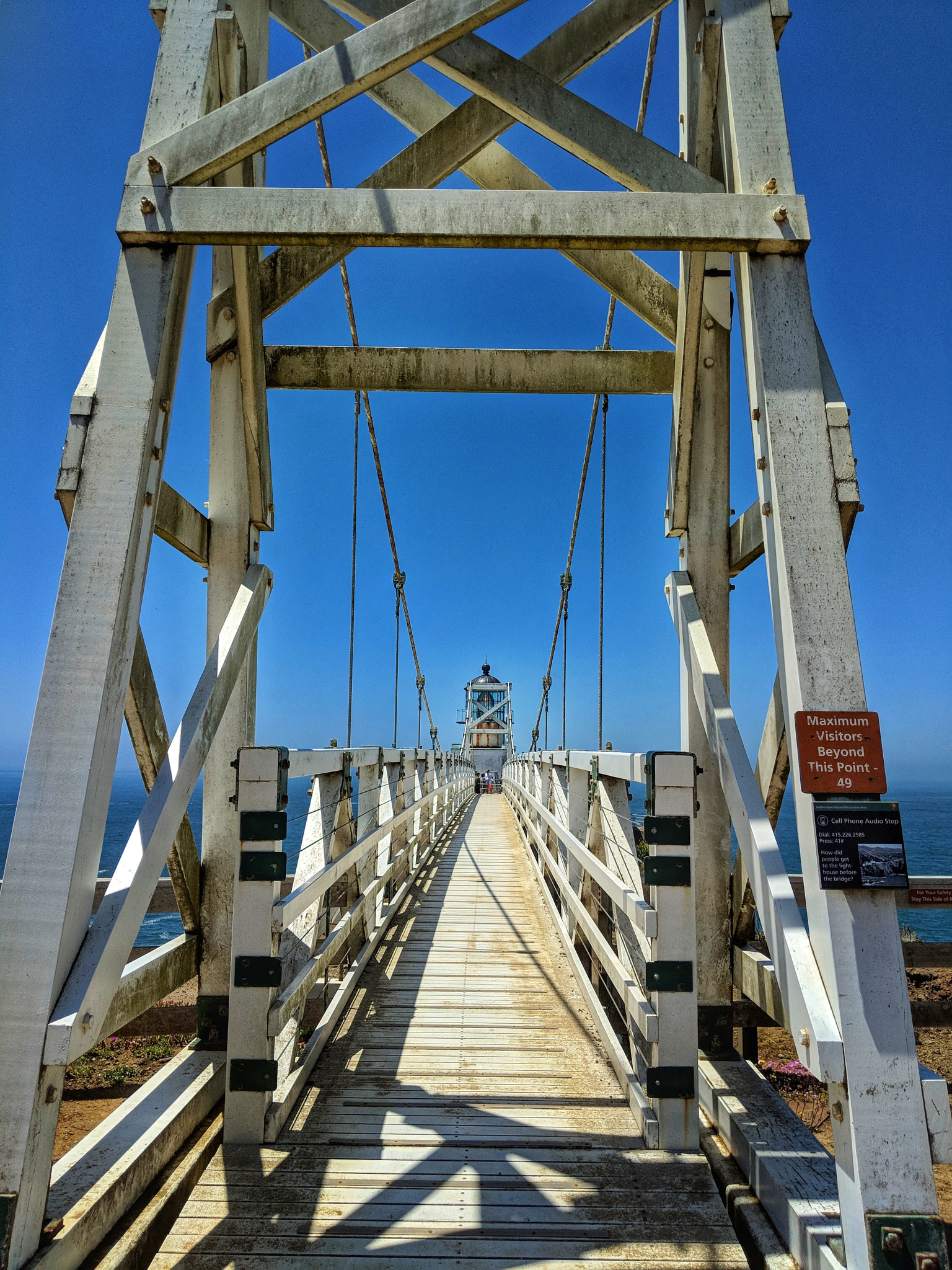 Google Pixel 2 XL sample photo. Point bonita lighthouse photography