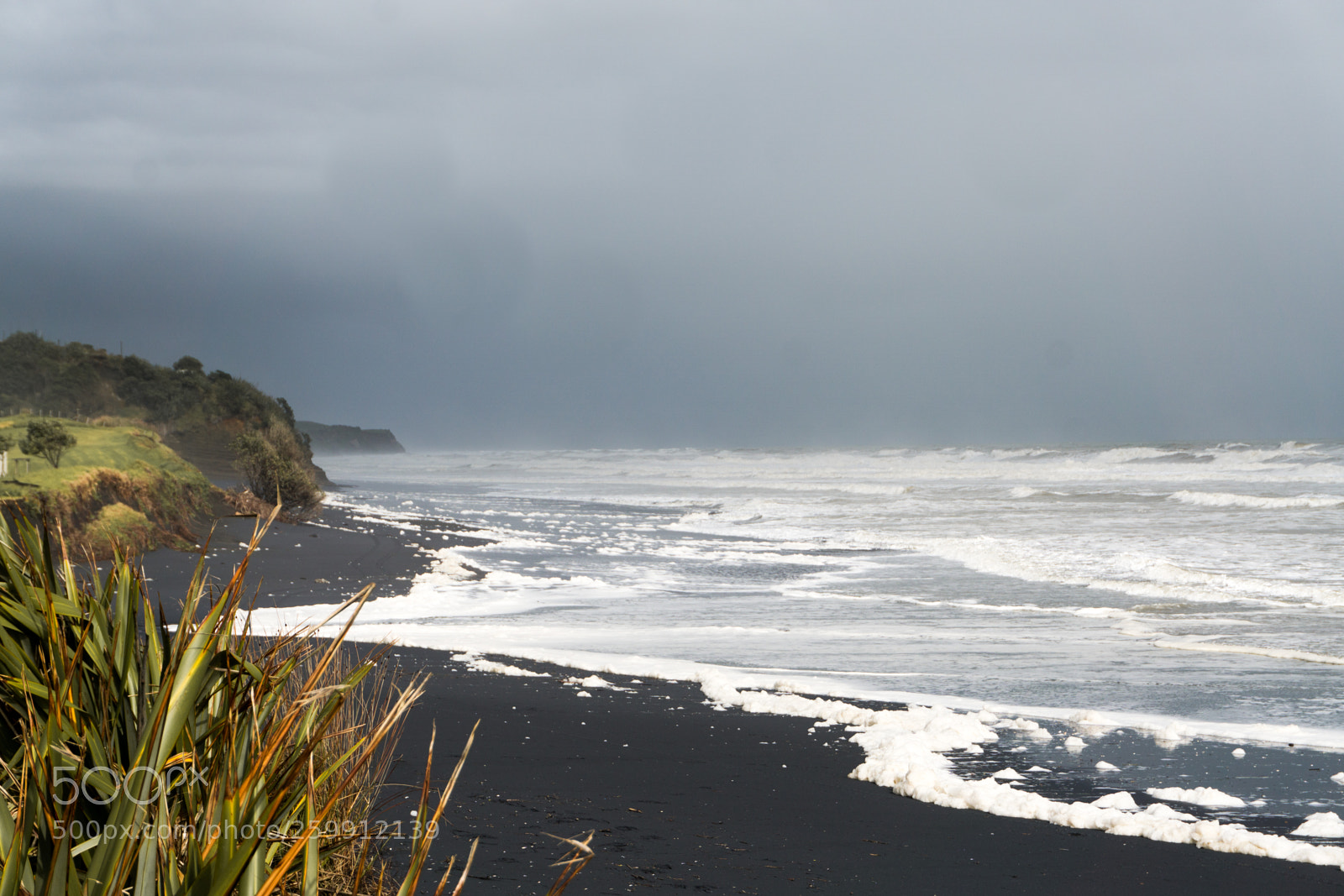 Sony a6000 sample photo. Volcanic beach - new photography